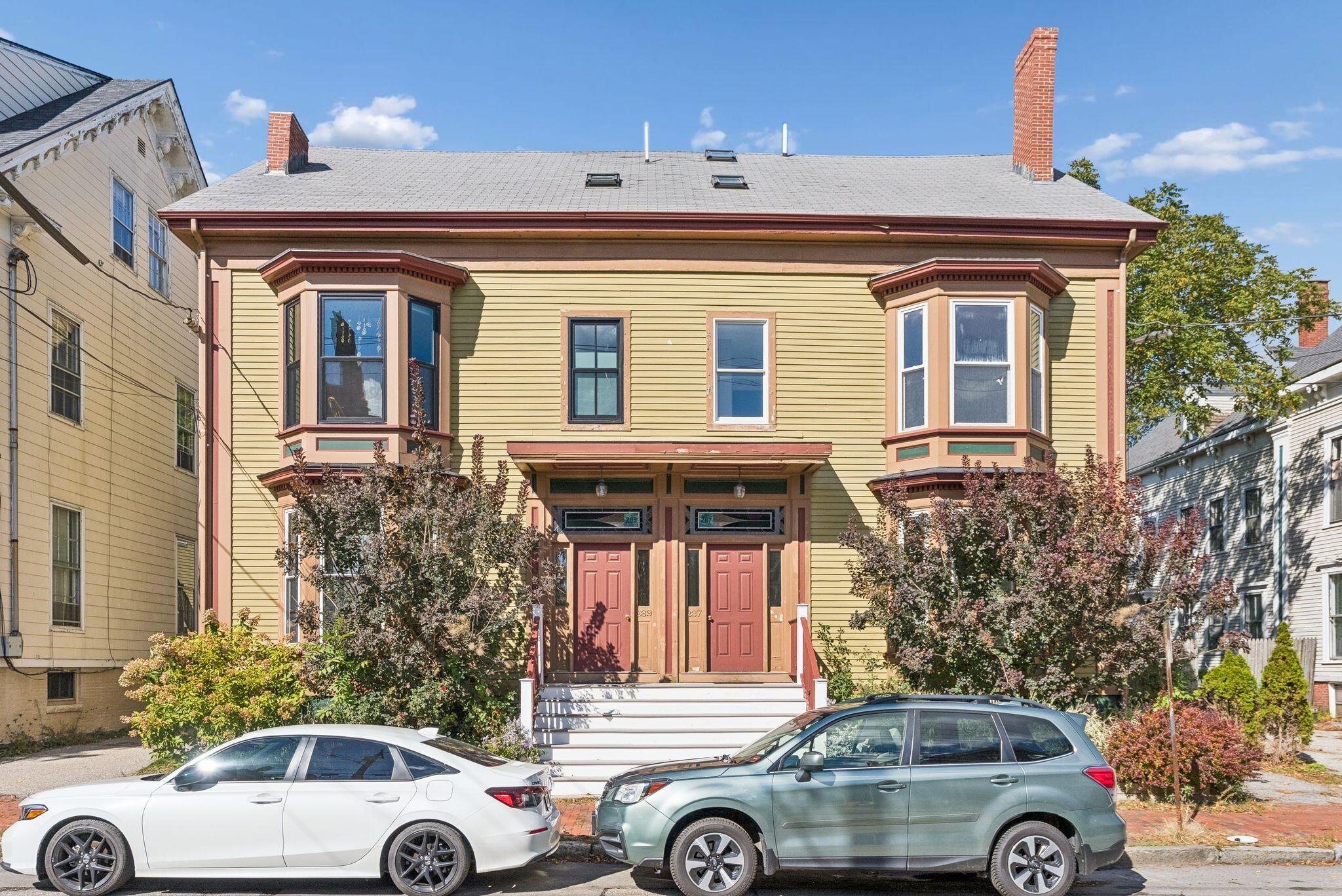 287 Spring Street 7