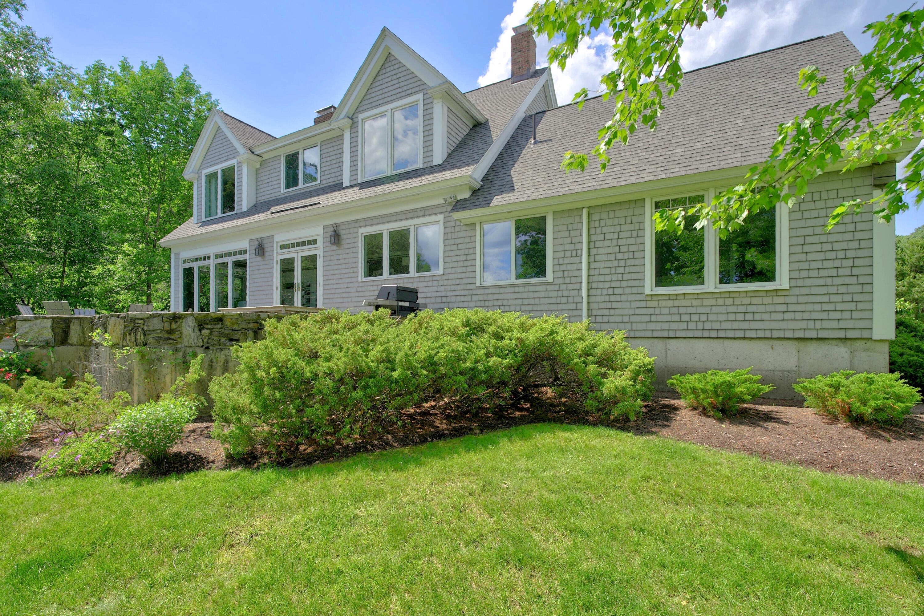 15 Sturdivant Road