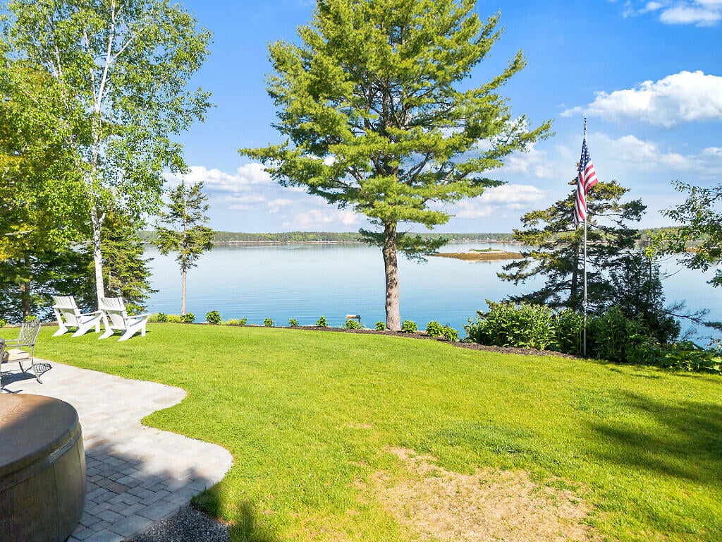 Photo of 9 Beverly Boulevard, Phippsburg, ME 04562 (MLS # 1668116)