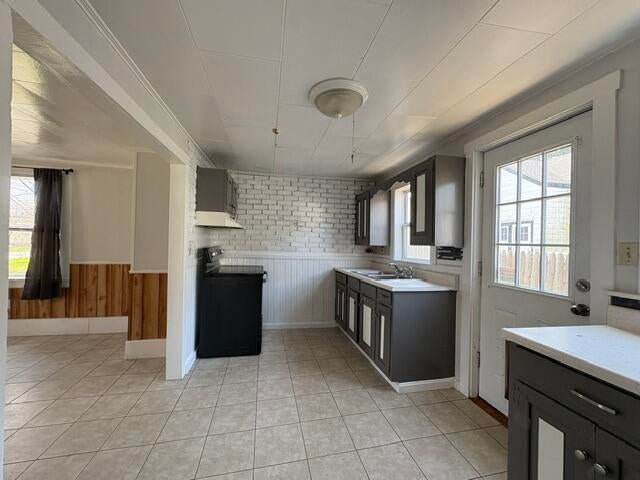 80 Pleasant Street