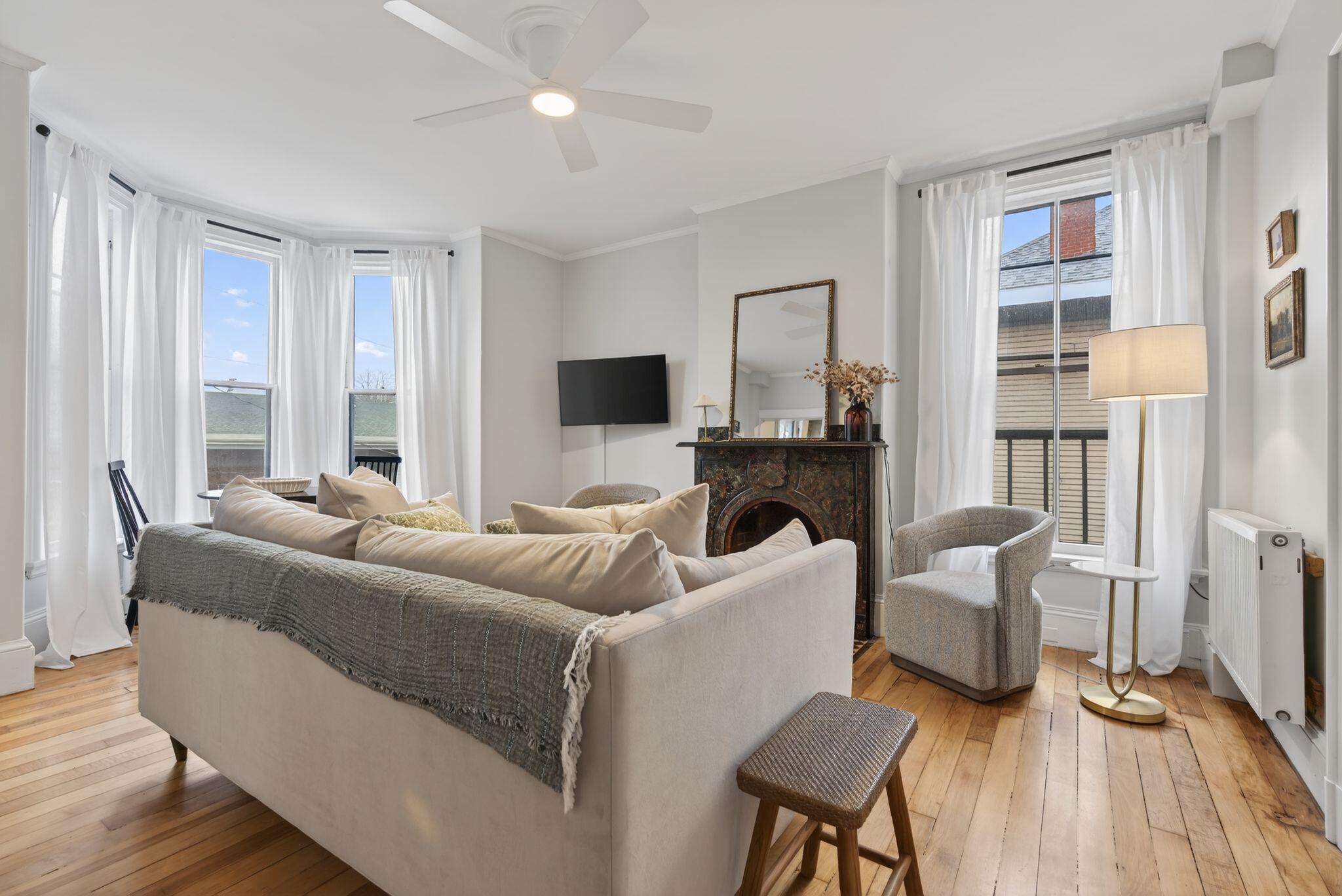 138 Pine Street 3