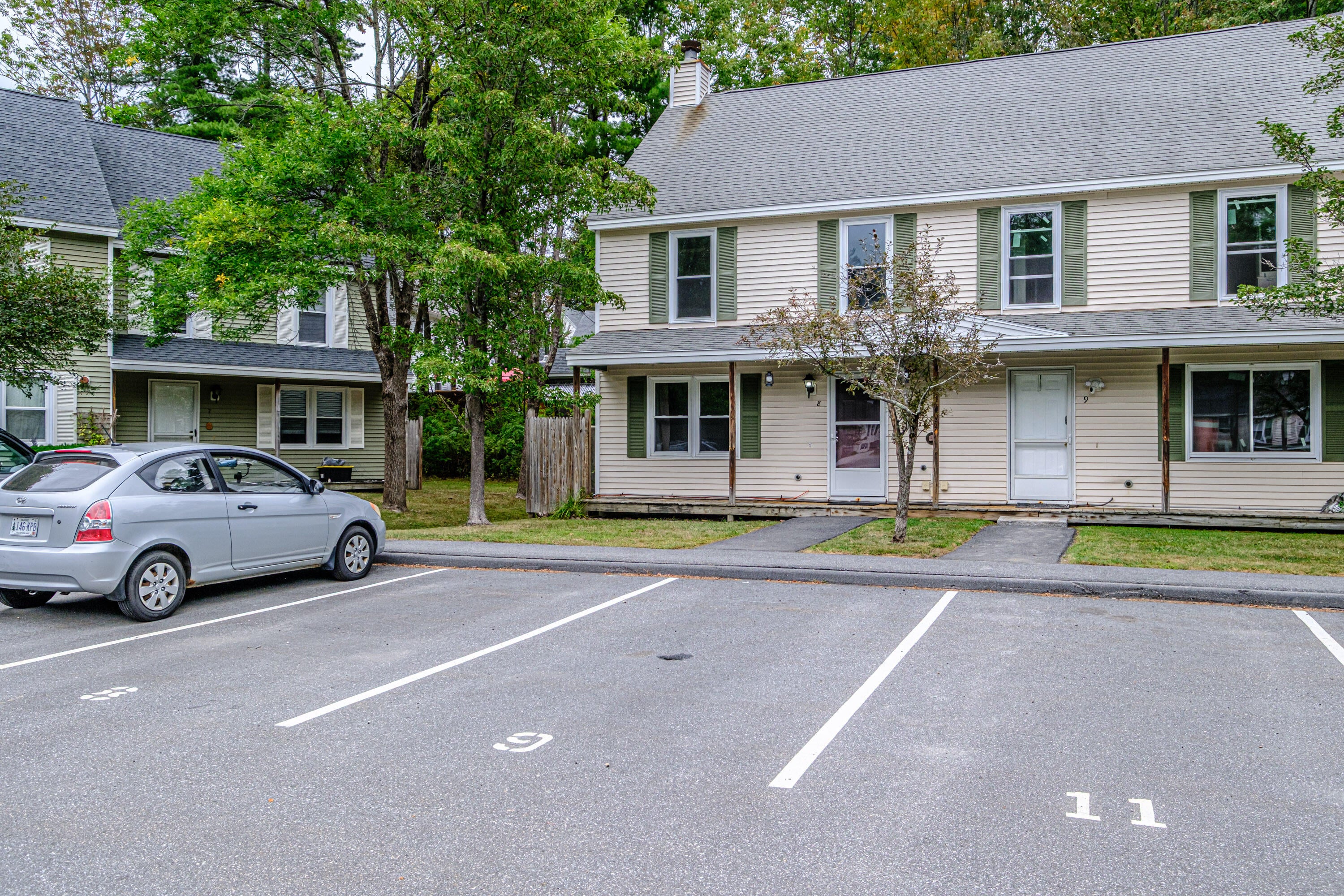 8 Pine Hill Drive 8