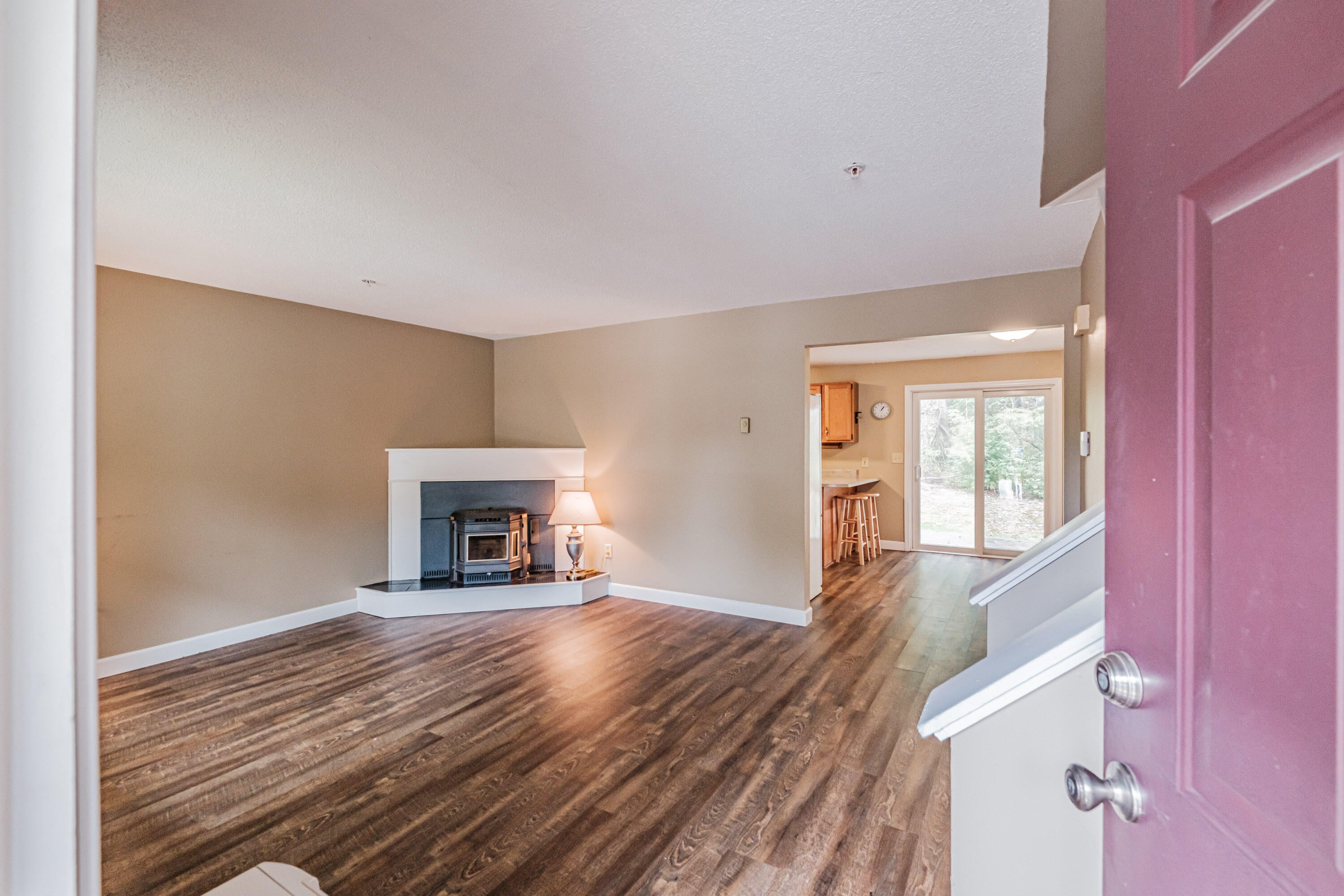 8 Pine Hill Drive 8