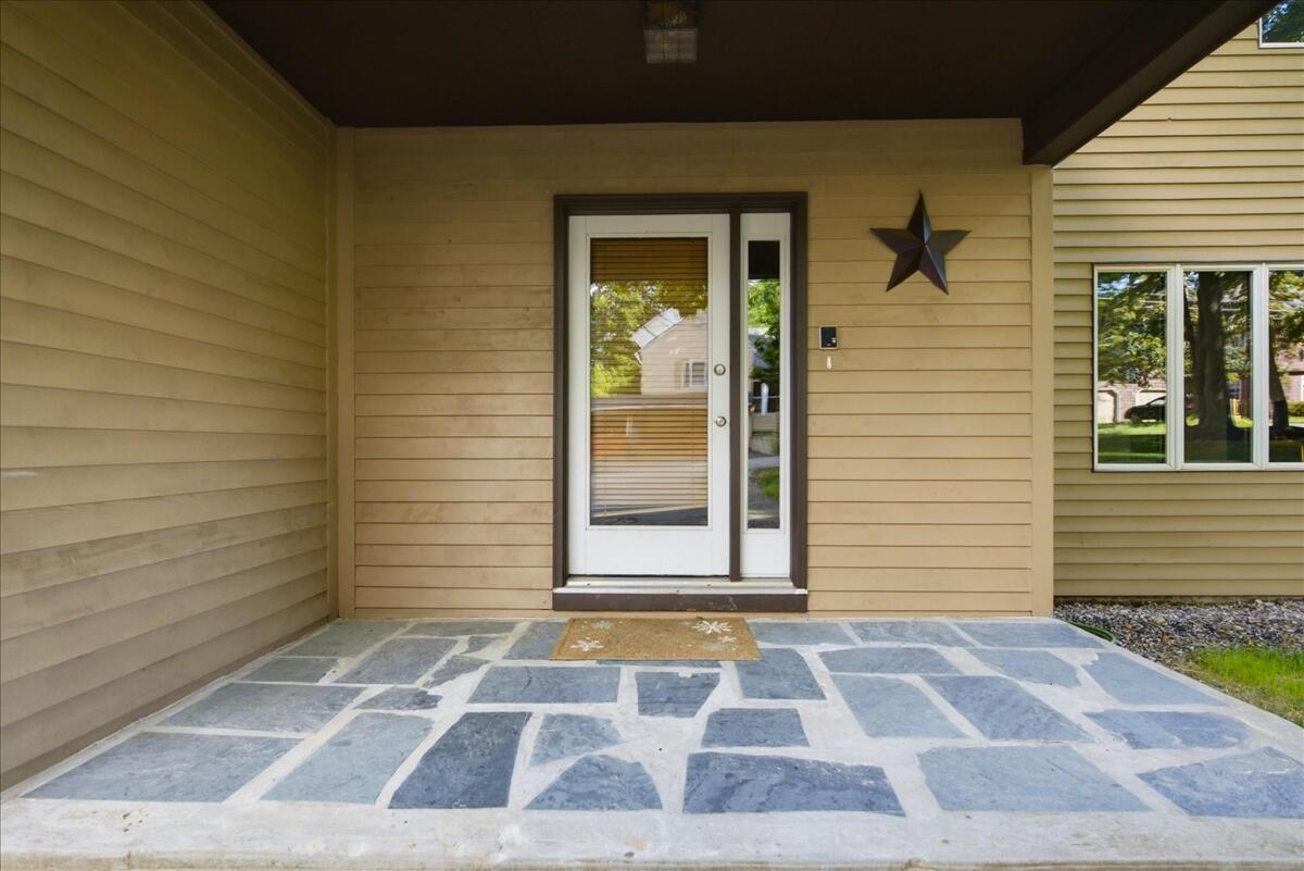 66 Dawes Avenue