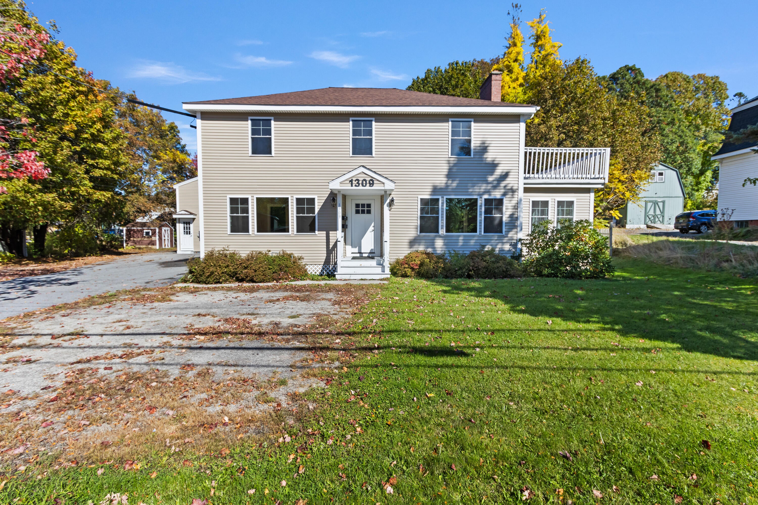 1309 Broadway