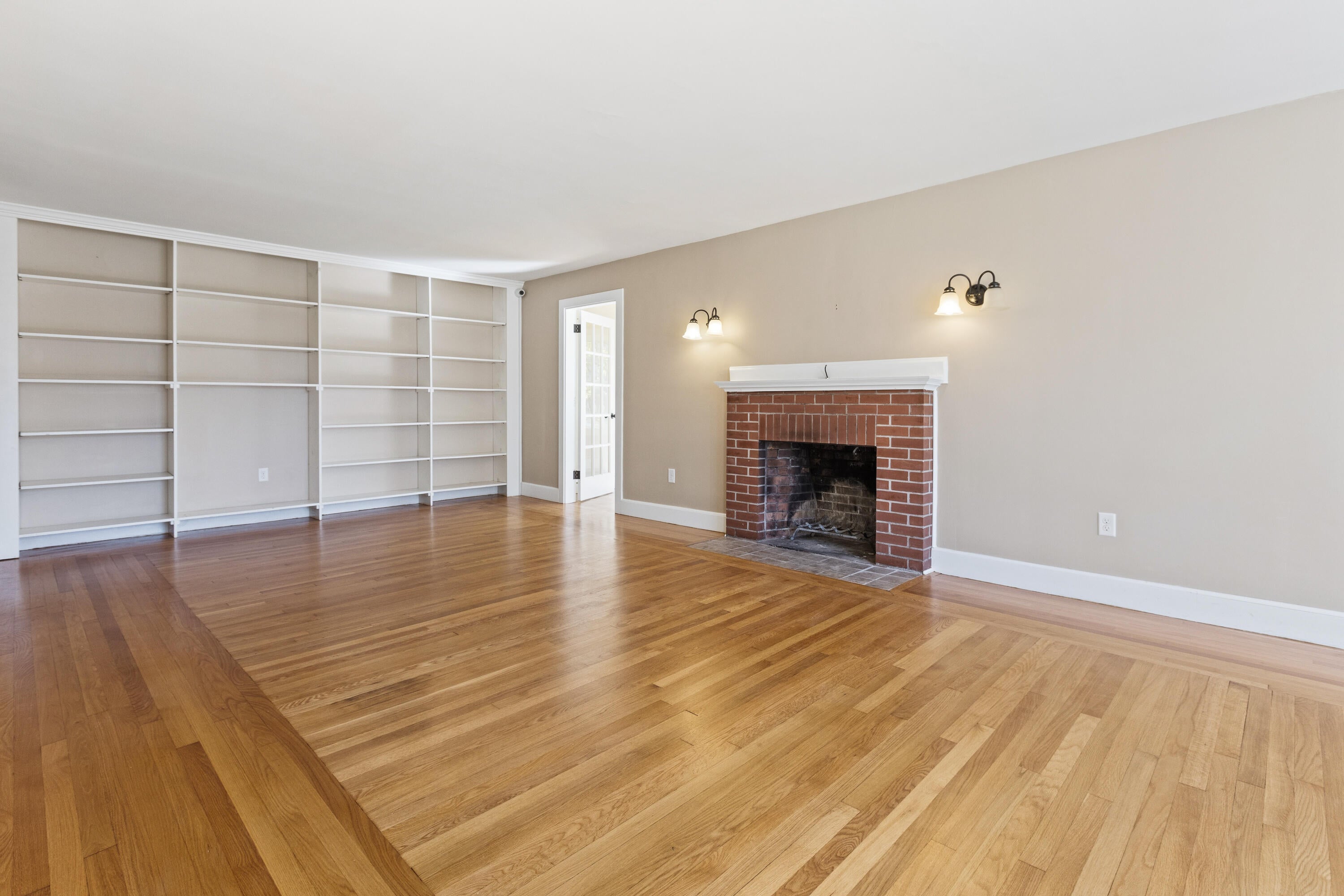 1309 Broadway