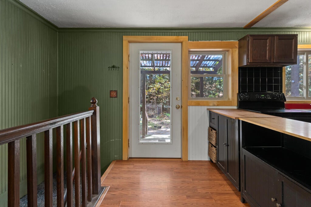 424 River Road