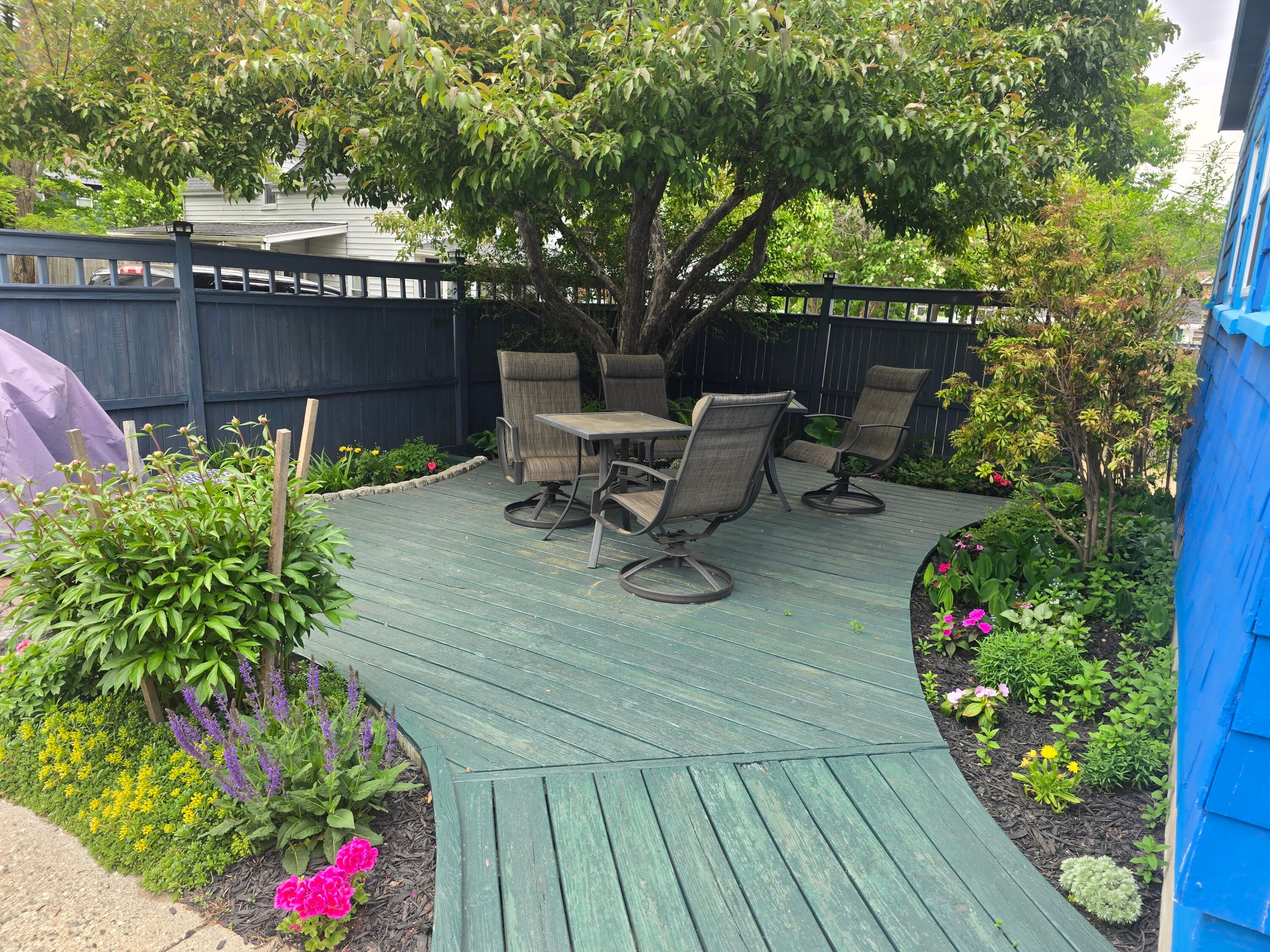 62 Evergreen Avenue