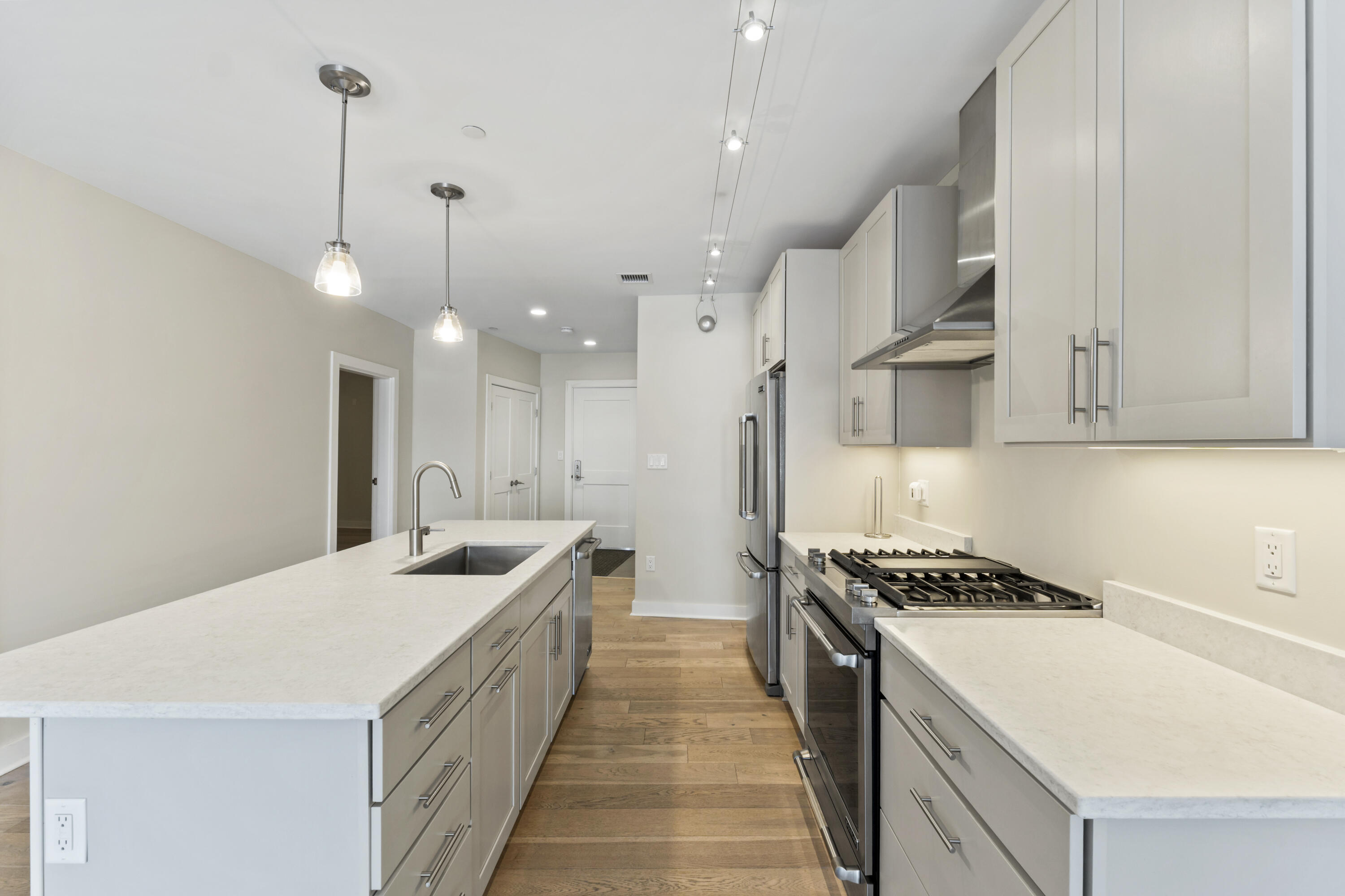 62 India Street 203
