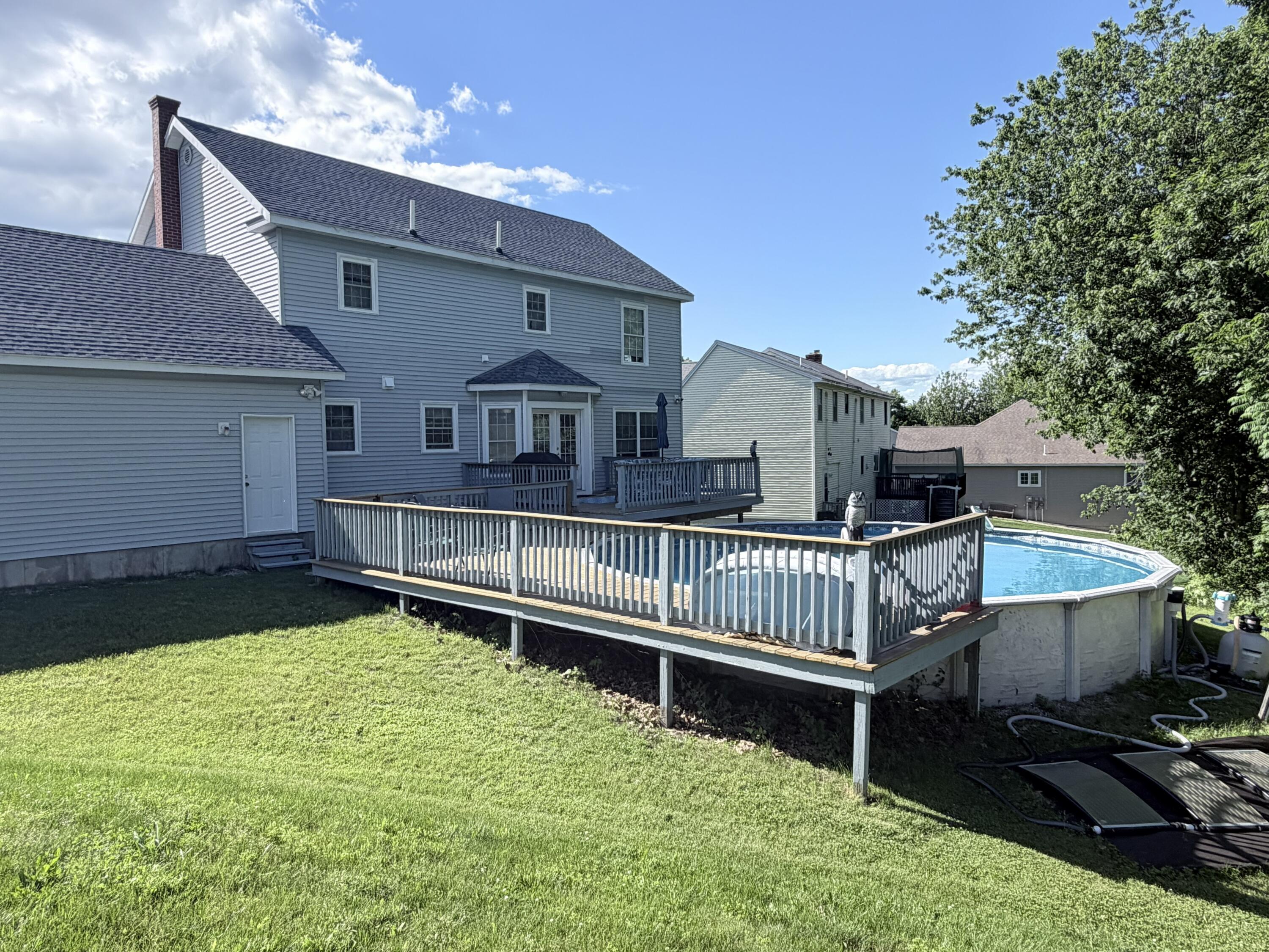 13 Oakwood Drive