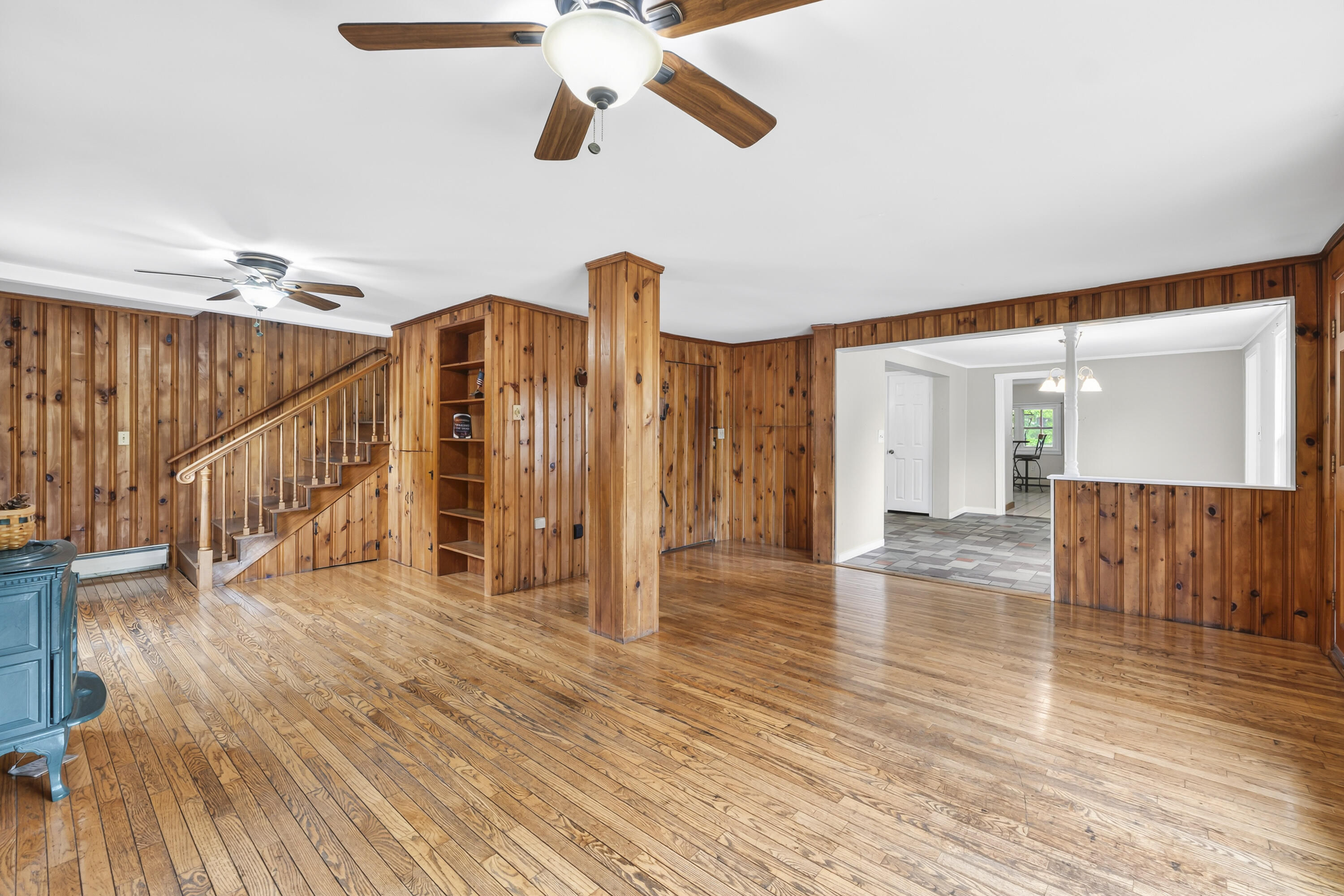 241 E Hardscrabble Road