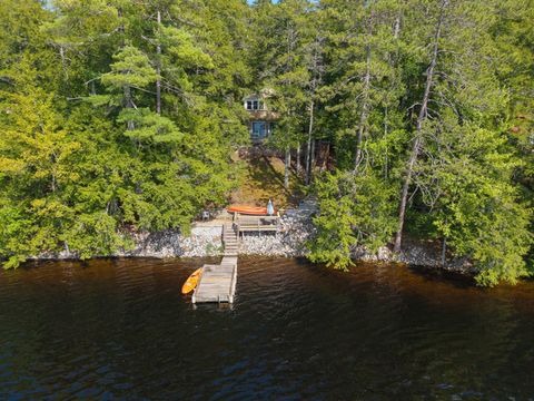Photo of 33 E Shore Drive, Limerick, ME 04048 (MLS # 1664428)