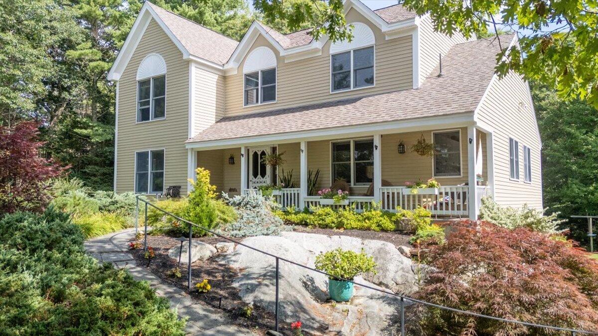 336 Lakeside Drive