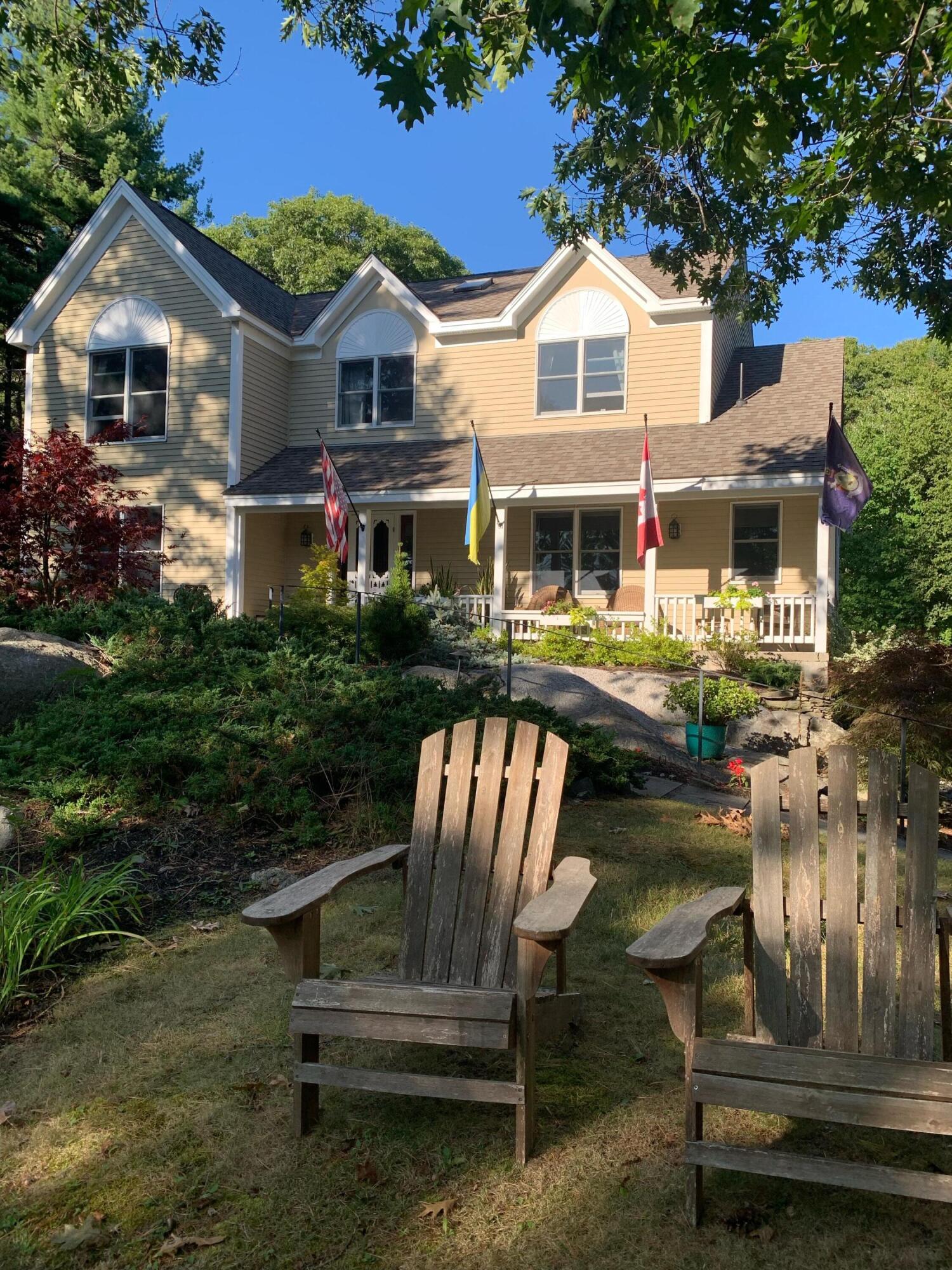336 Lakeside Drive