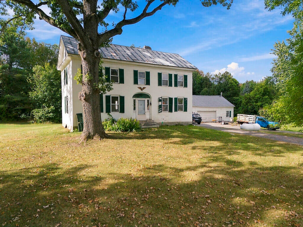 323 Augusta Road