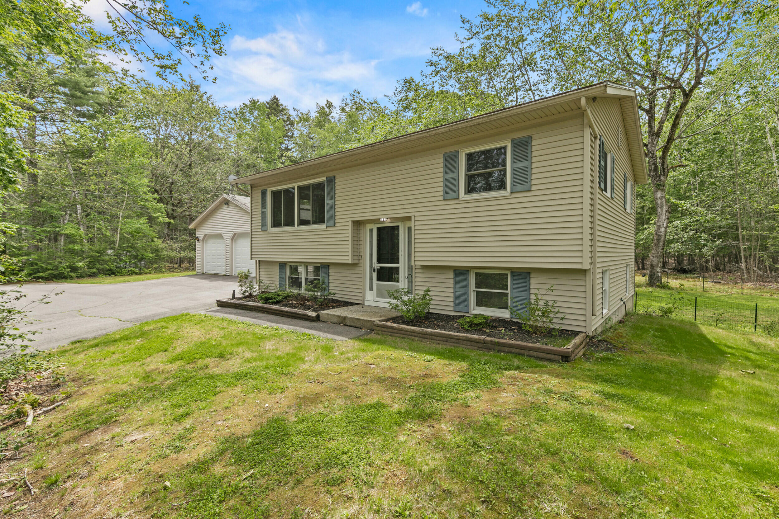 81 Highland Road