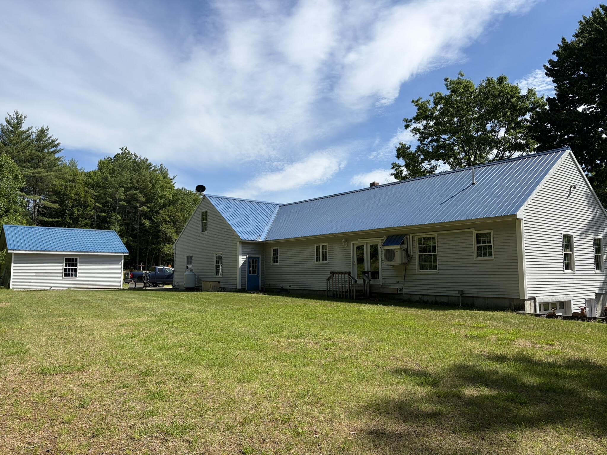 40 Rockwood Lane