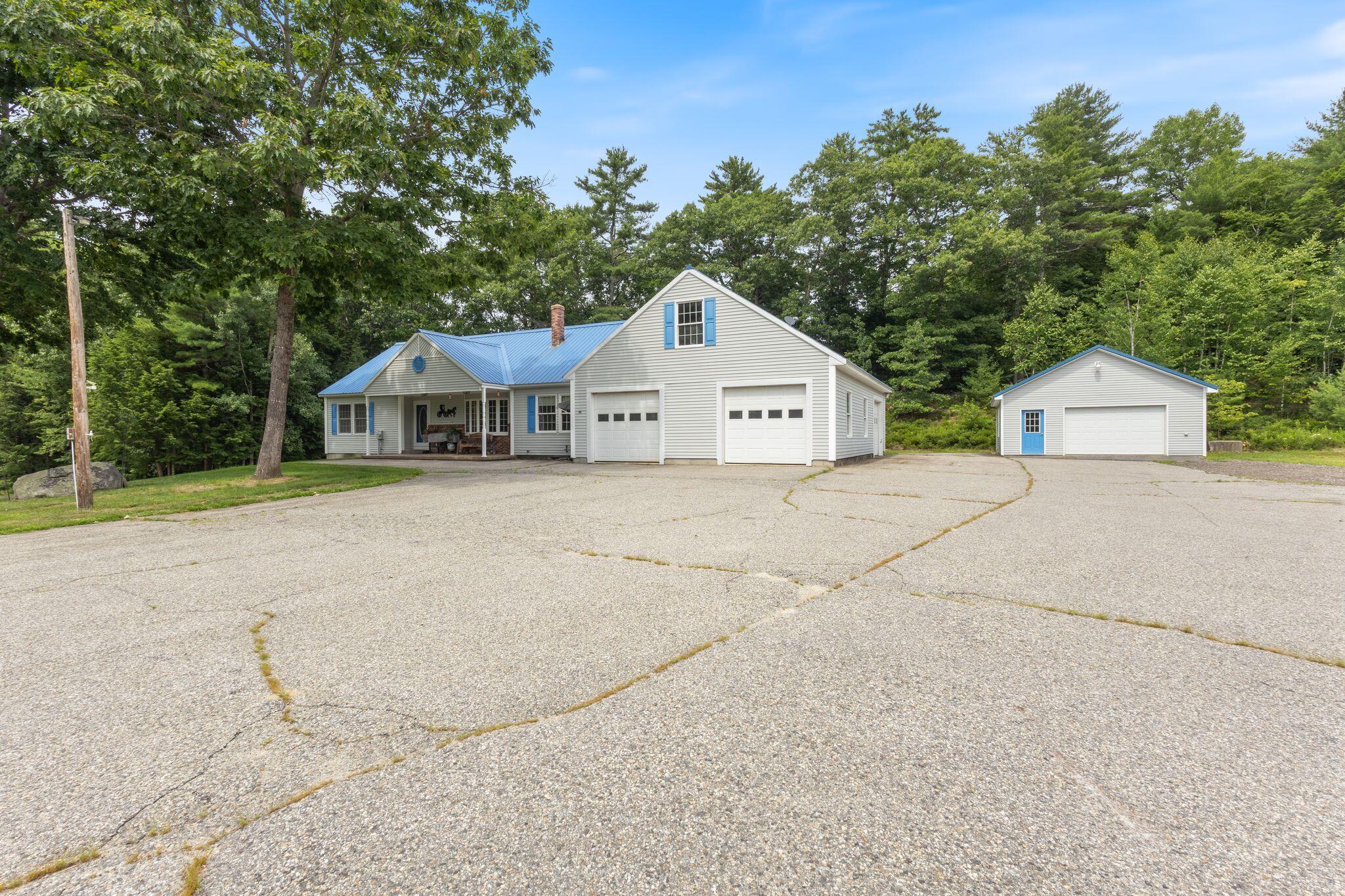 40 Rockwood Lane