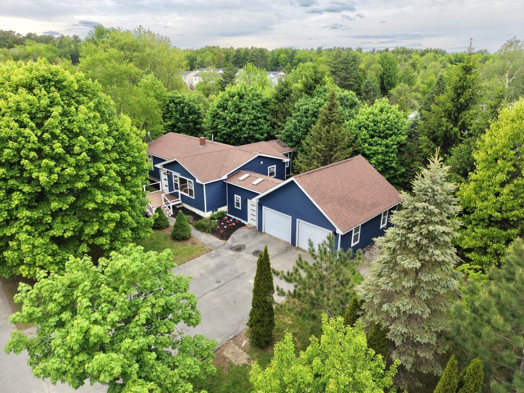 Photo of 5 Greenfield Avenue, Bangor, ME 04401 (MLS # 1665522)