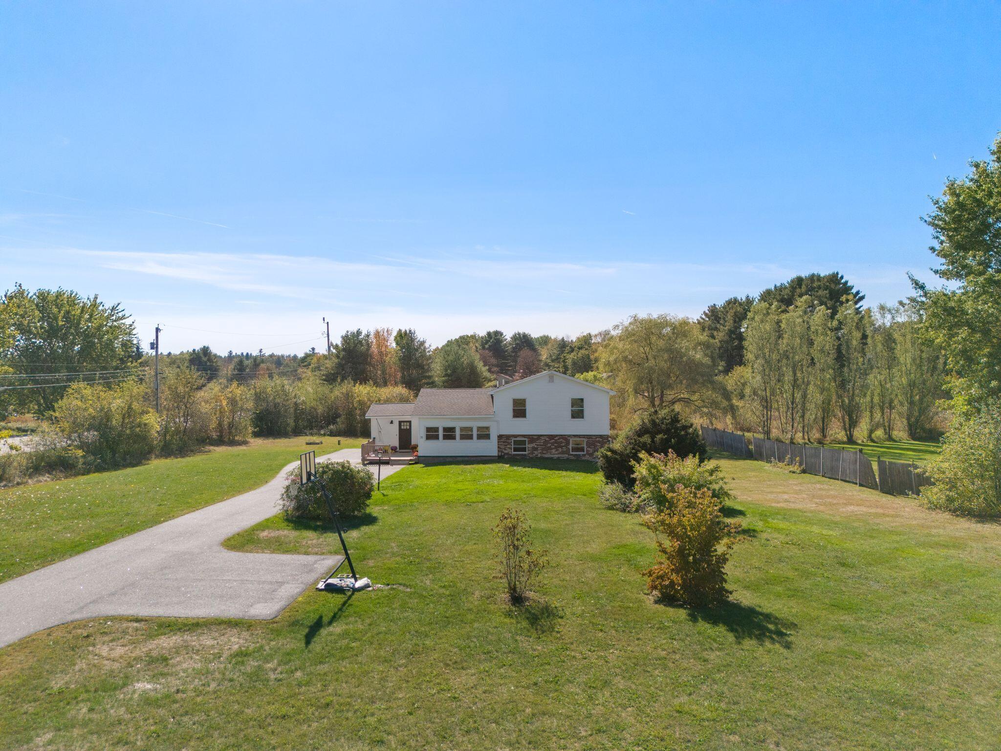 35 Longmeadow Drive