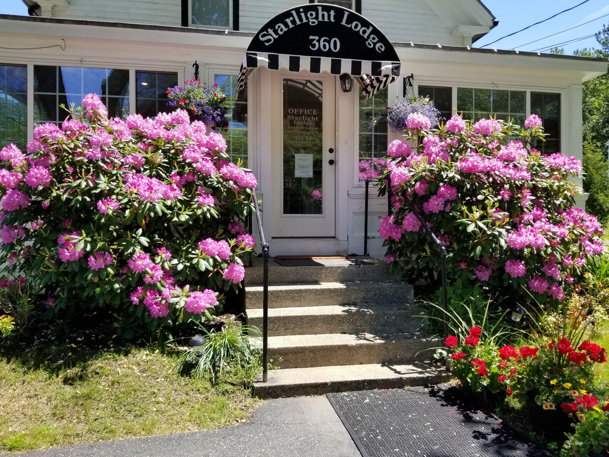 360 Commercial Street