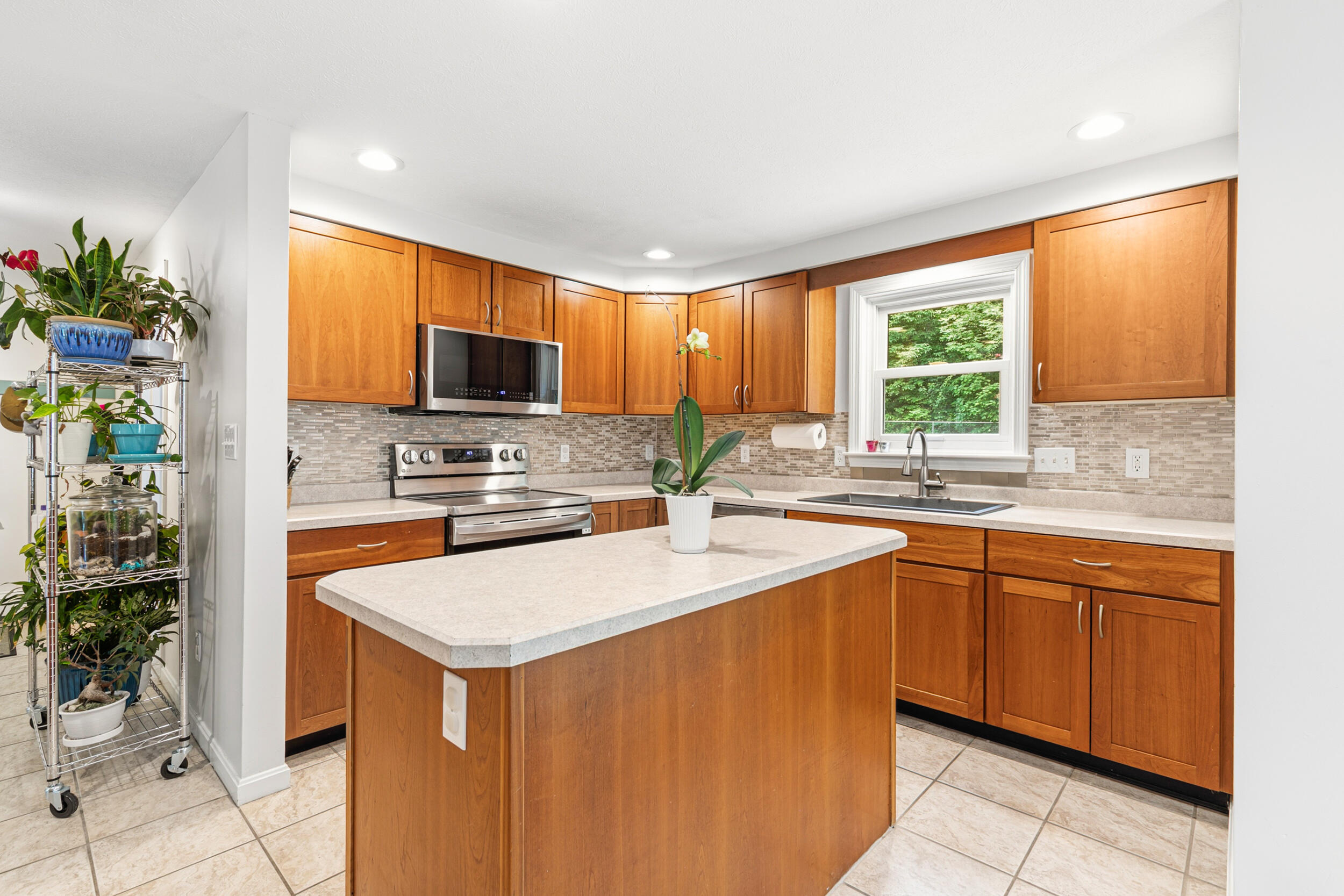 105 Gateway Commons Drive