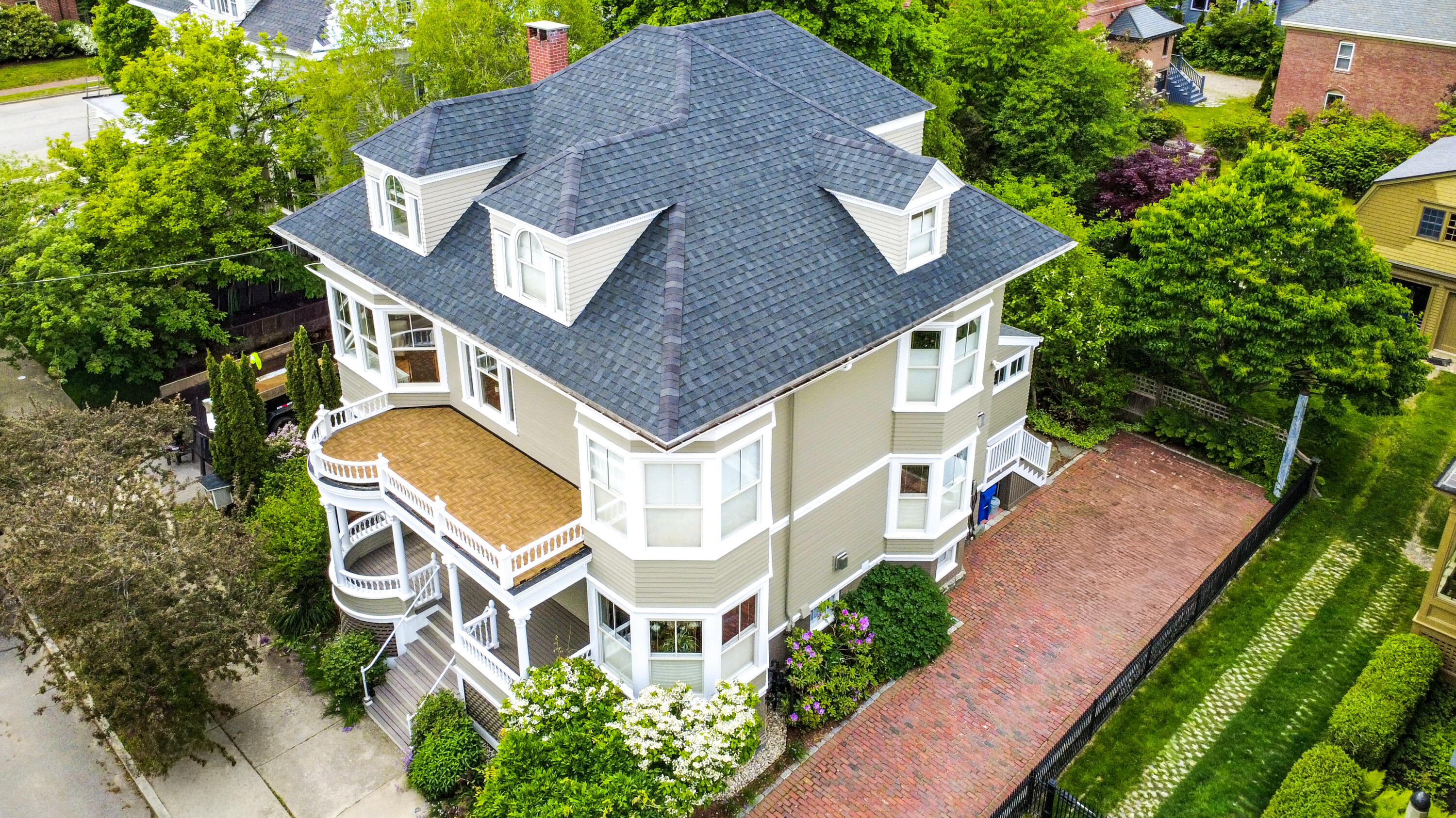 37 Carroll Street