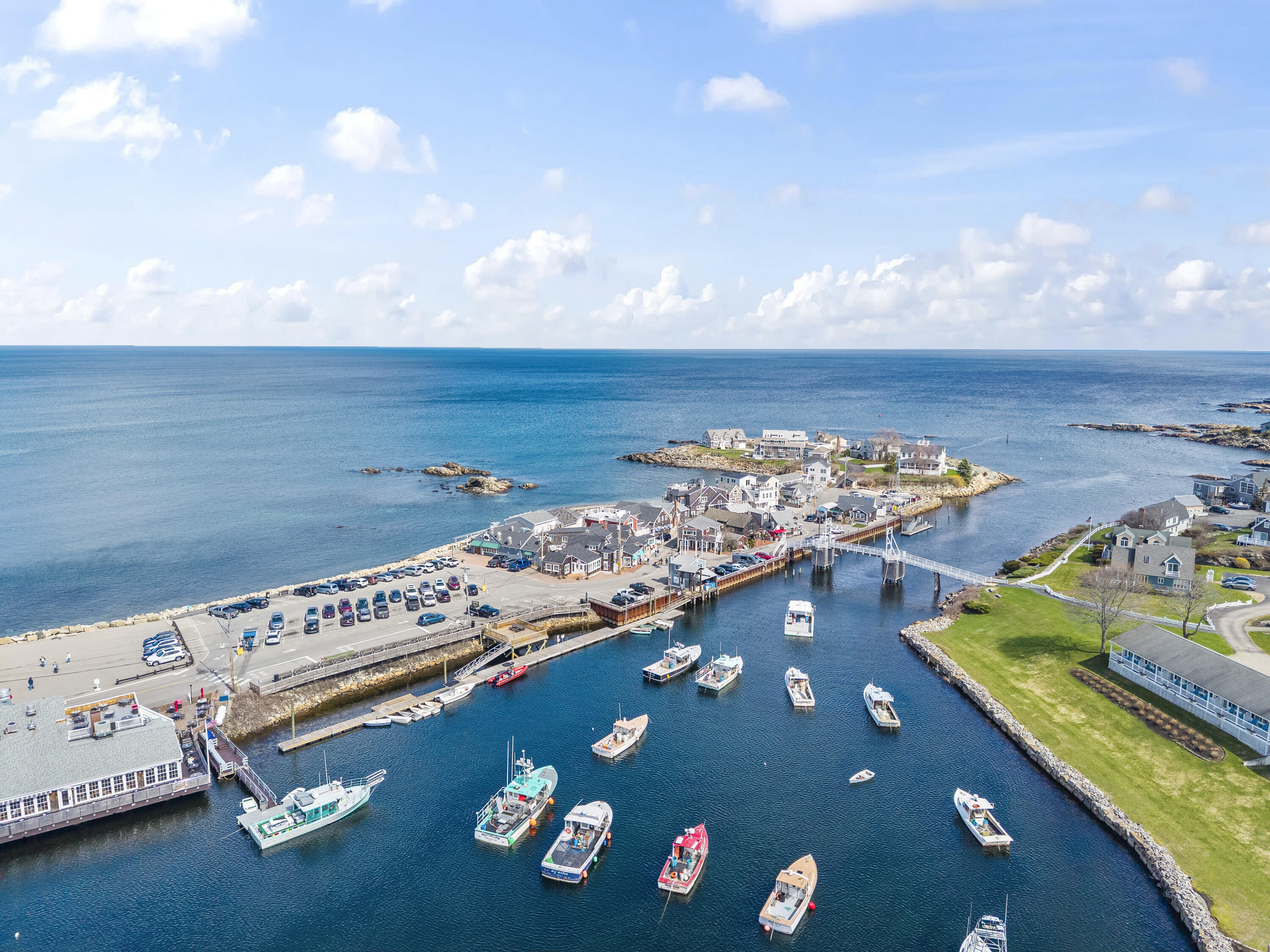 113 Perkins Cove Road
