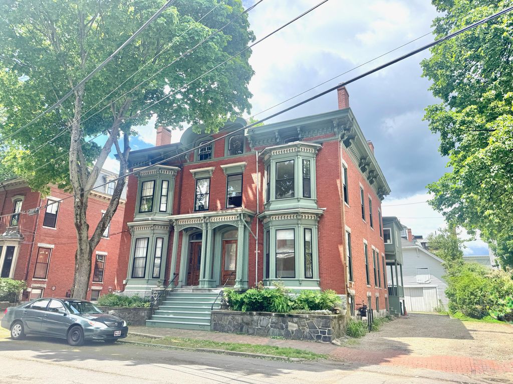 Photo of 52 Carleton Street, Portland, ME 04102 (MLS # 1663612)