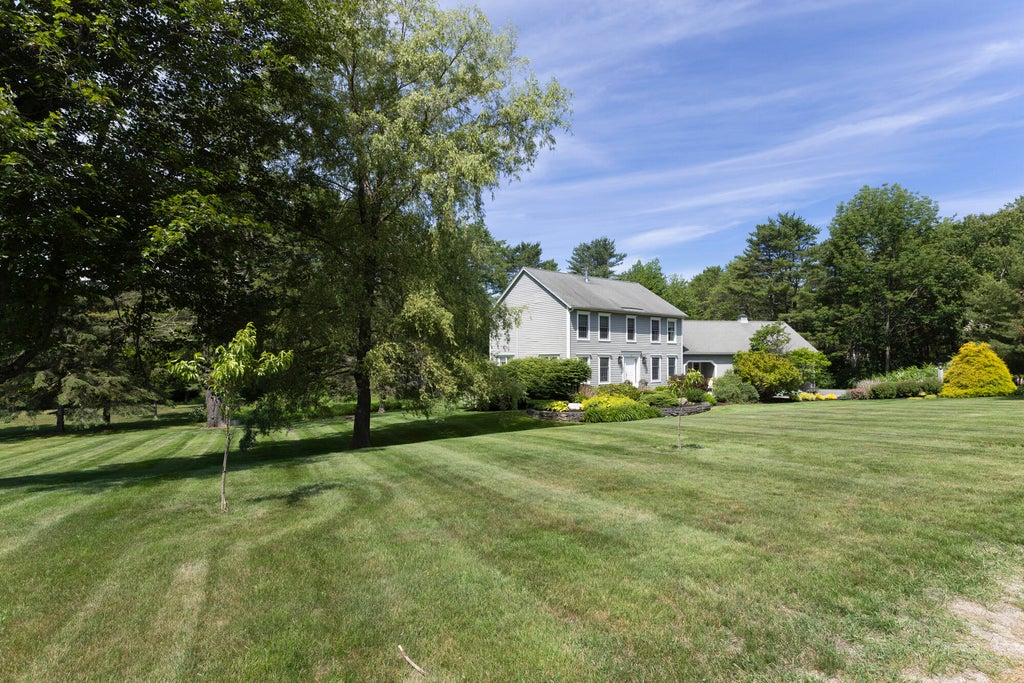 Photo of 22 Schooner Ridge Road, Cumberland, ME 04110 (MLS # 1668750)
