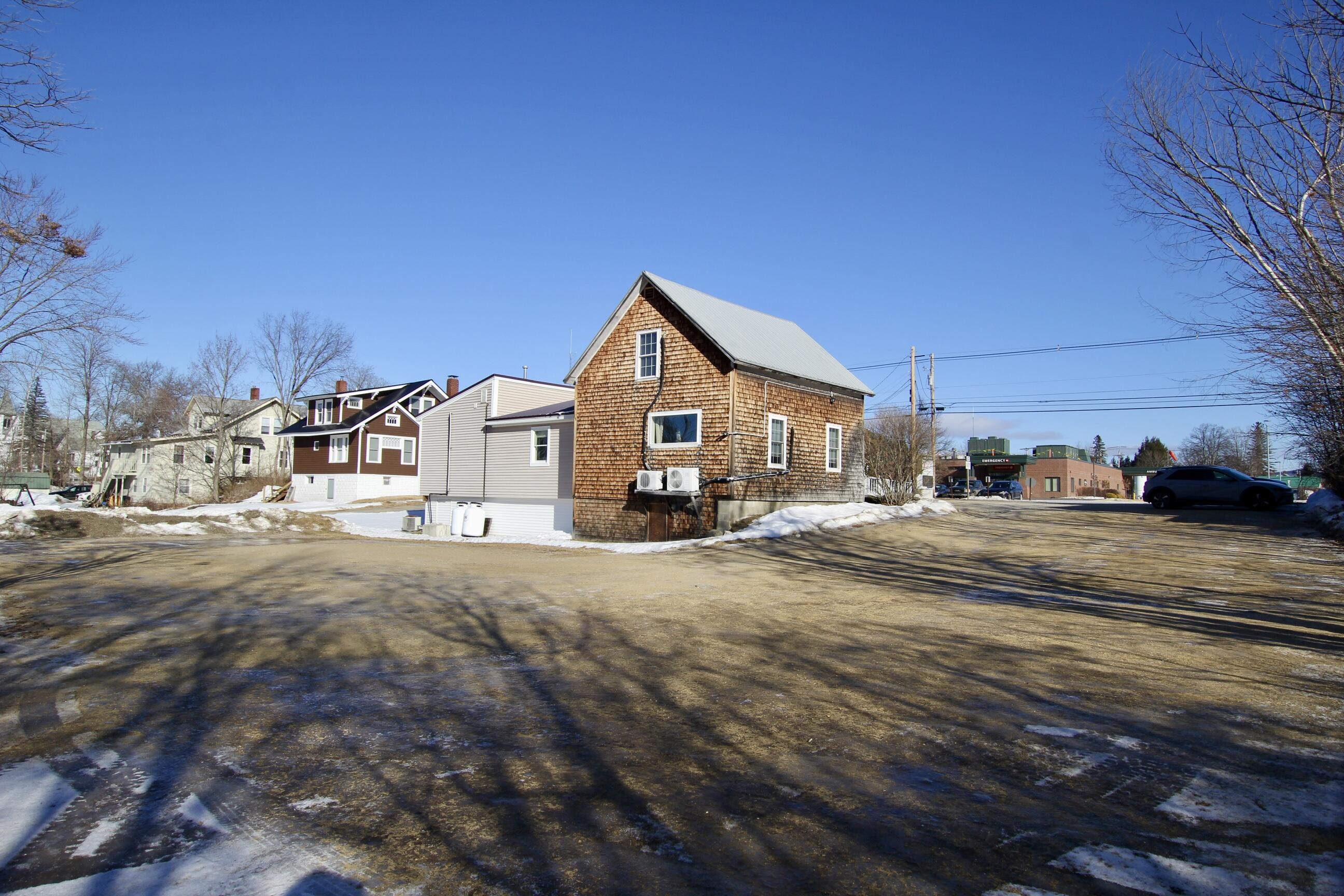 176 Main Street