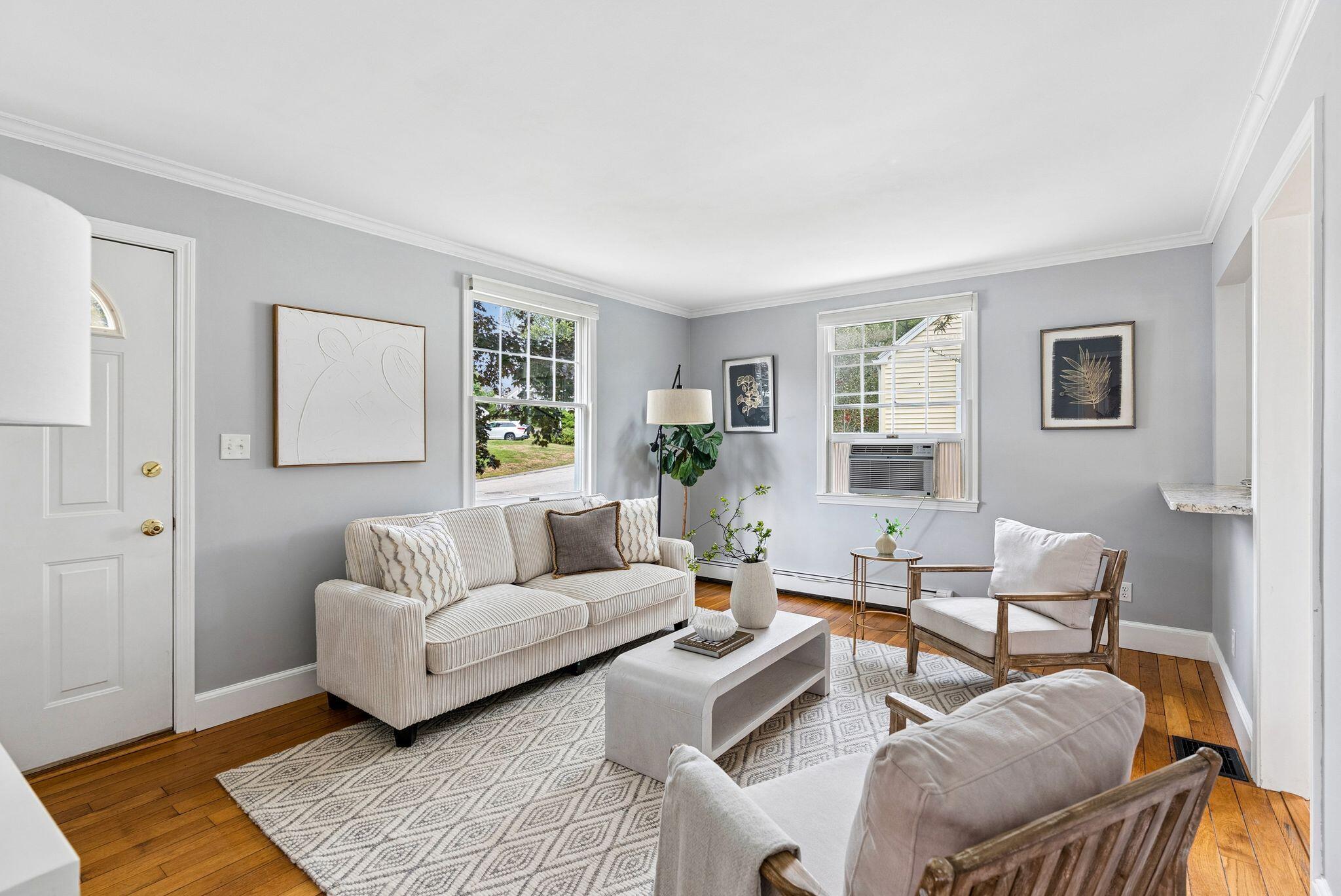 53 Longfellow Drive