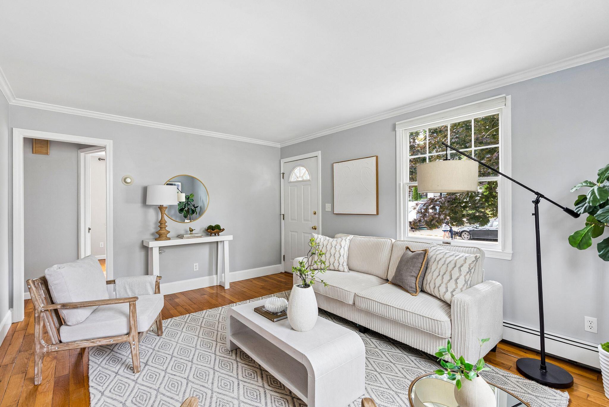 53 Longfellow Drive