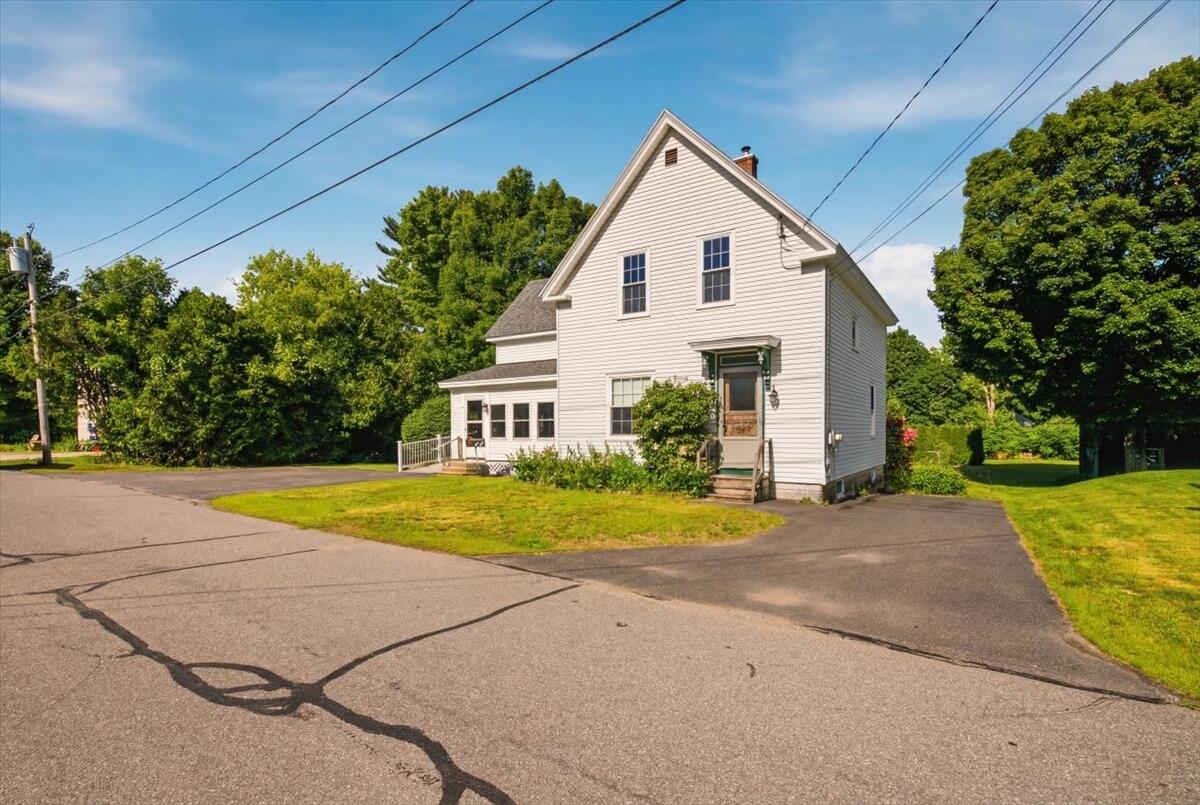 7 Middle Street