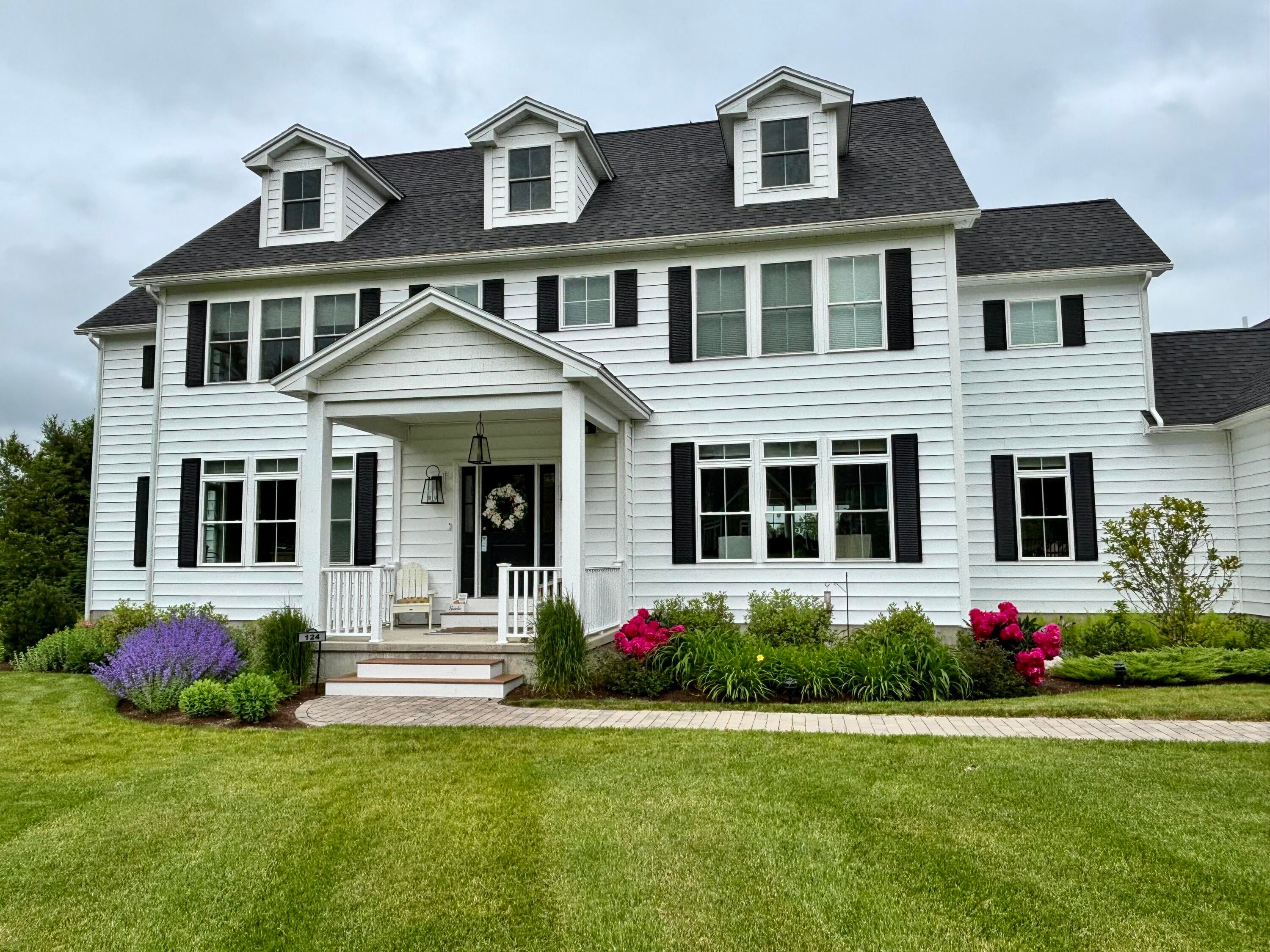124 Dunton Circle