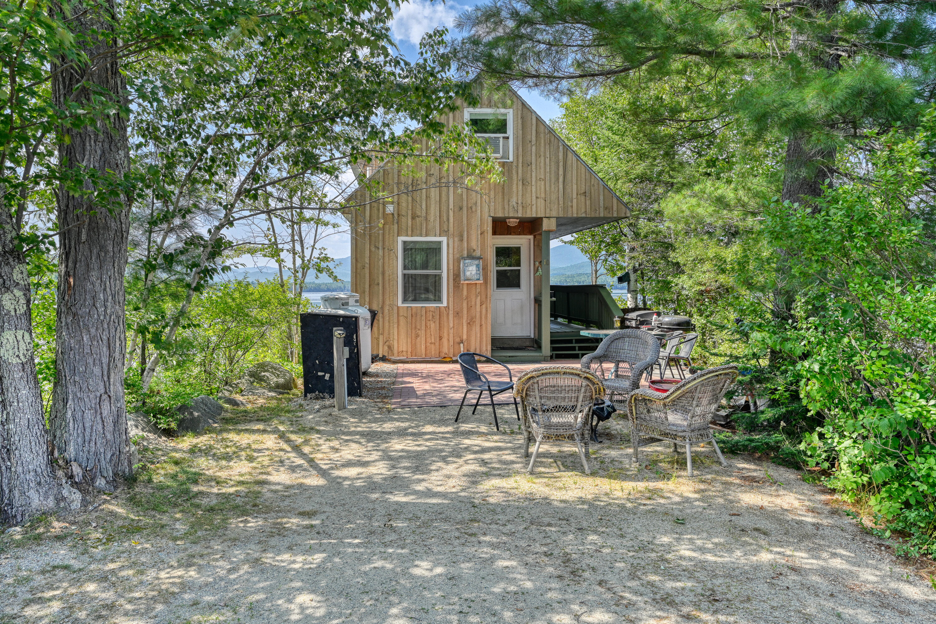 24 Dual Cove Point Road