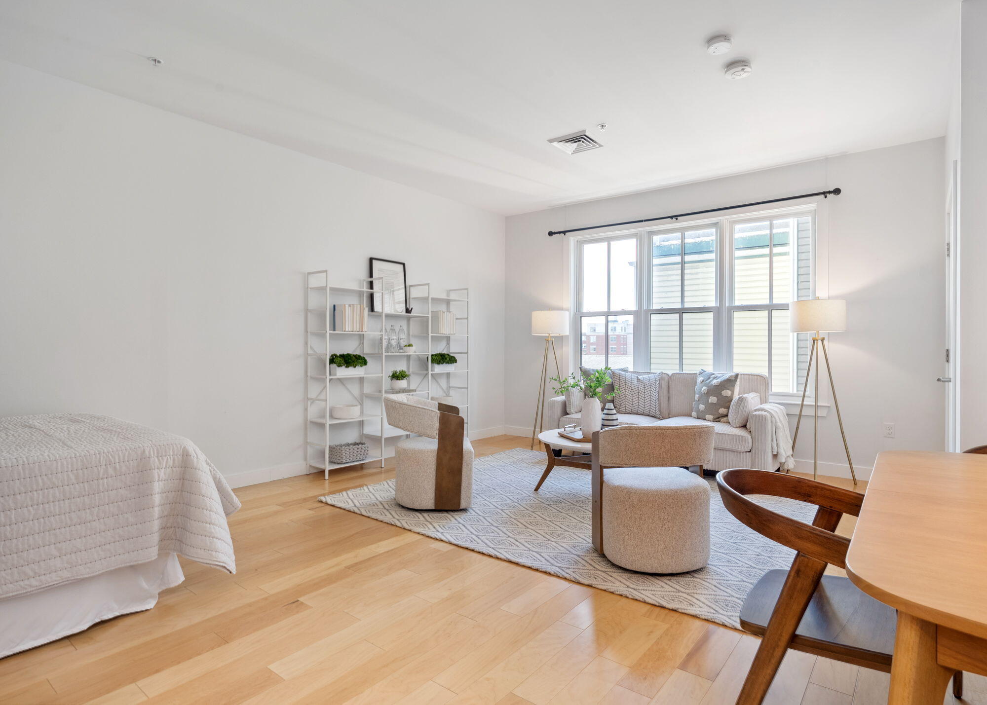 15 Middle Street 305