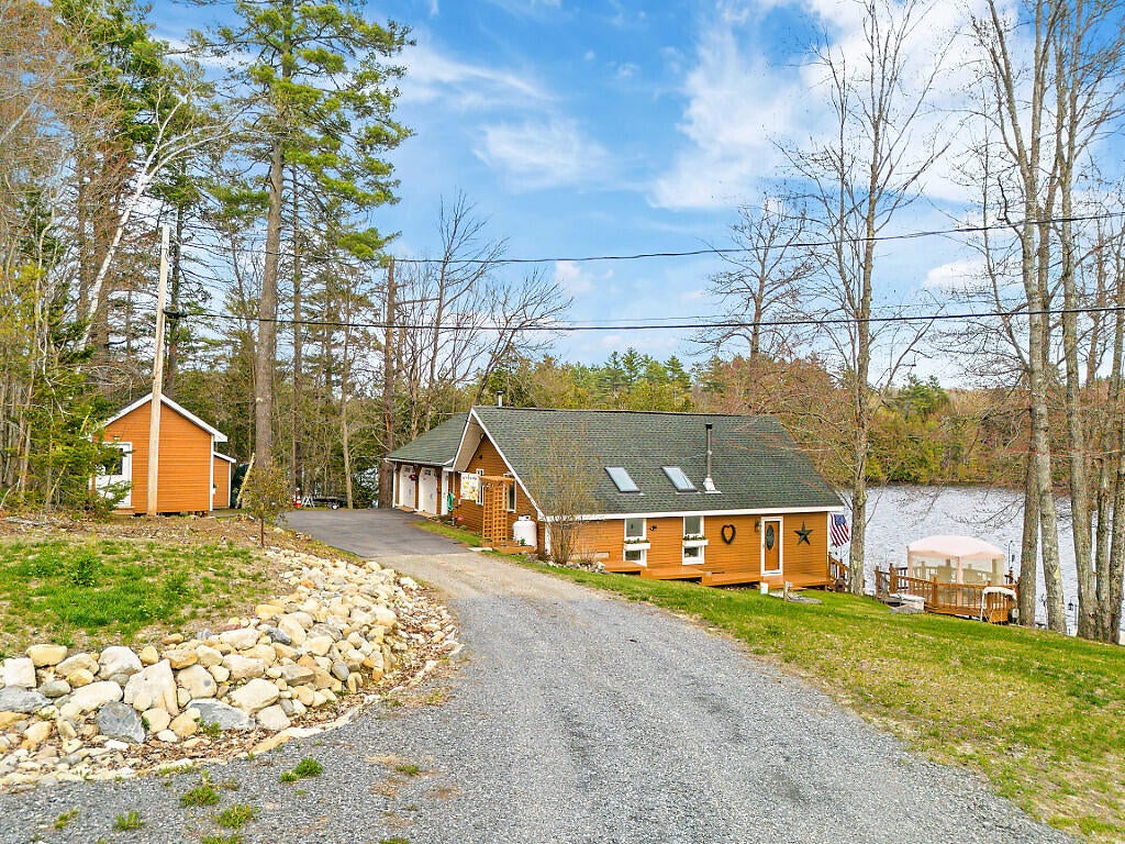55 Stedman Lane W