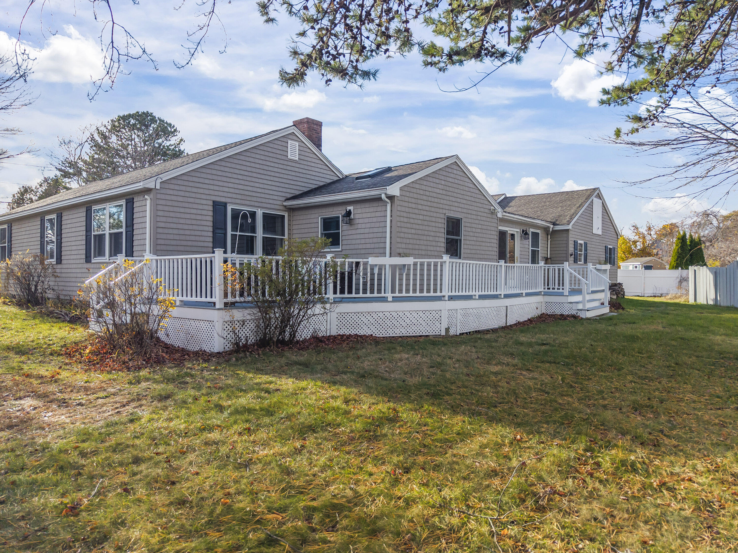 48 Howard Avenue