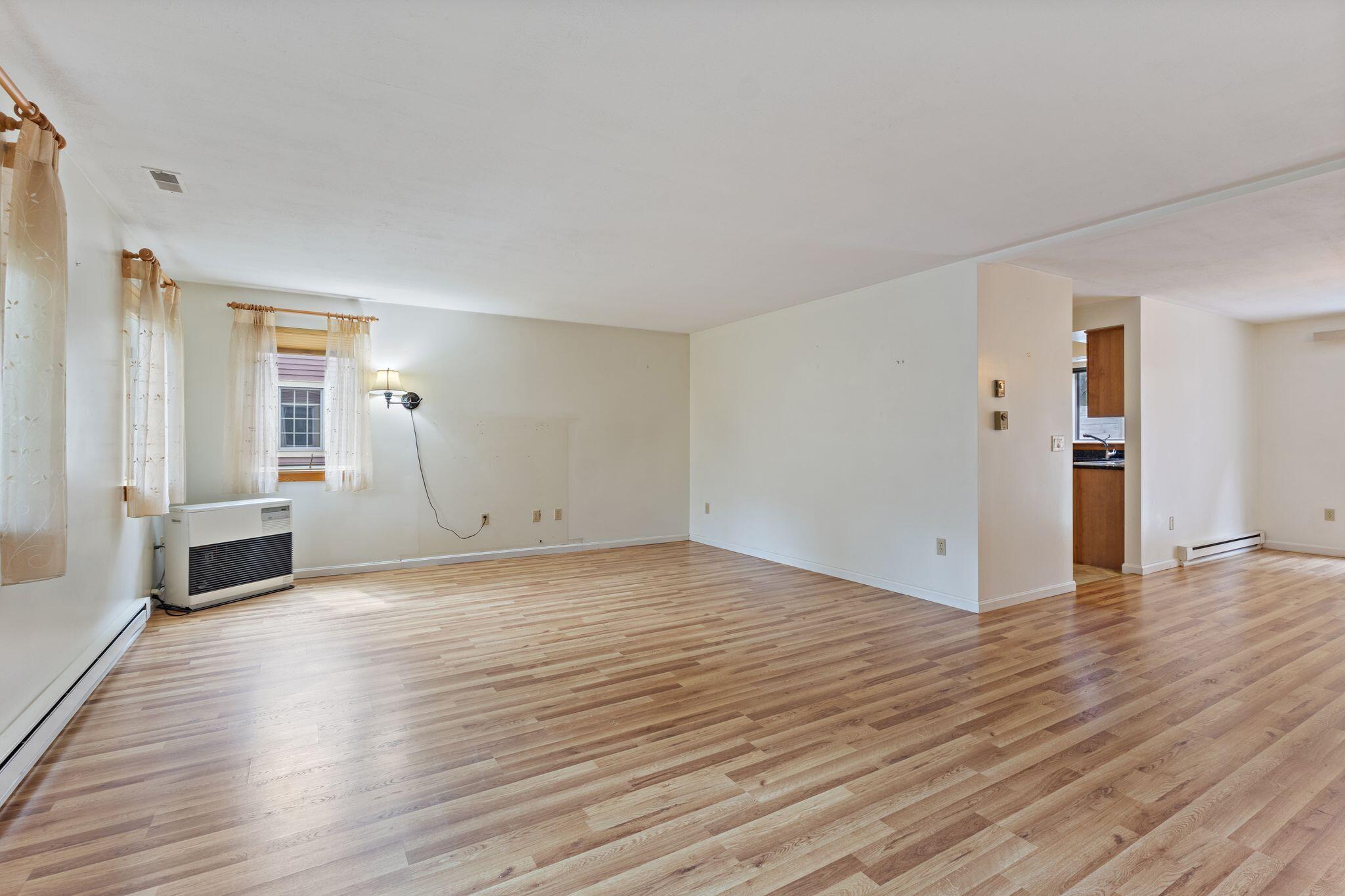 11 Birch Meadow Road 11