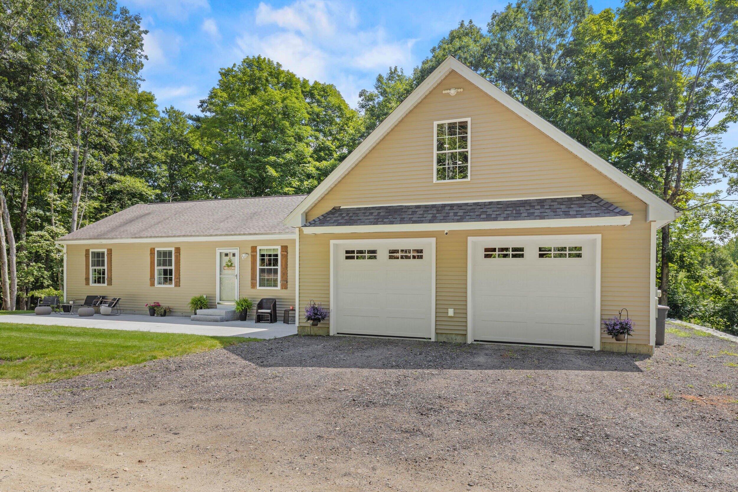 9 Emerald Way