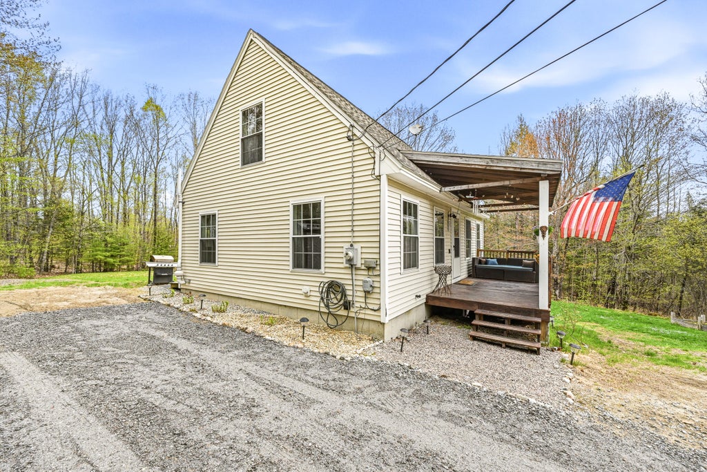 Photo of 14 Wipple Tree Lane, Naples, ME 04055 (MLS # 1662562)