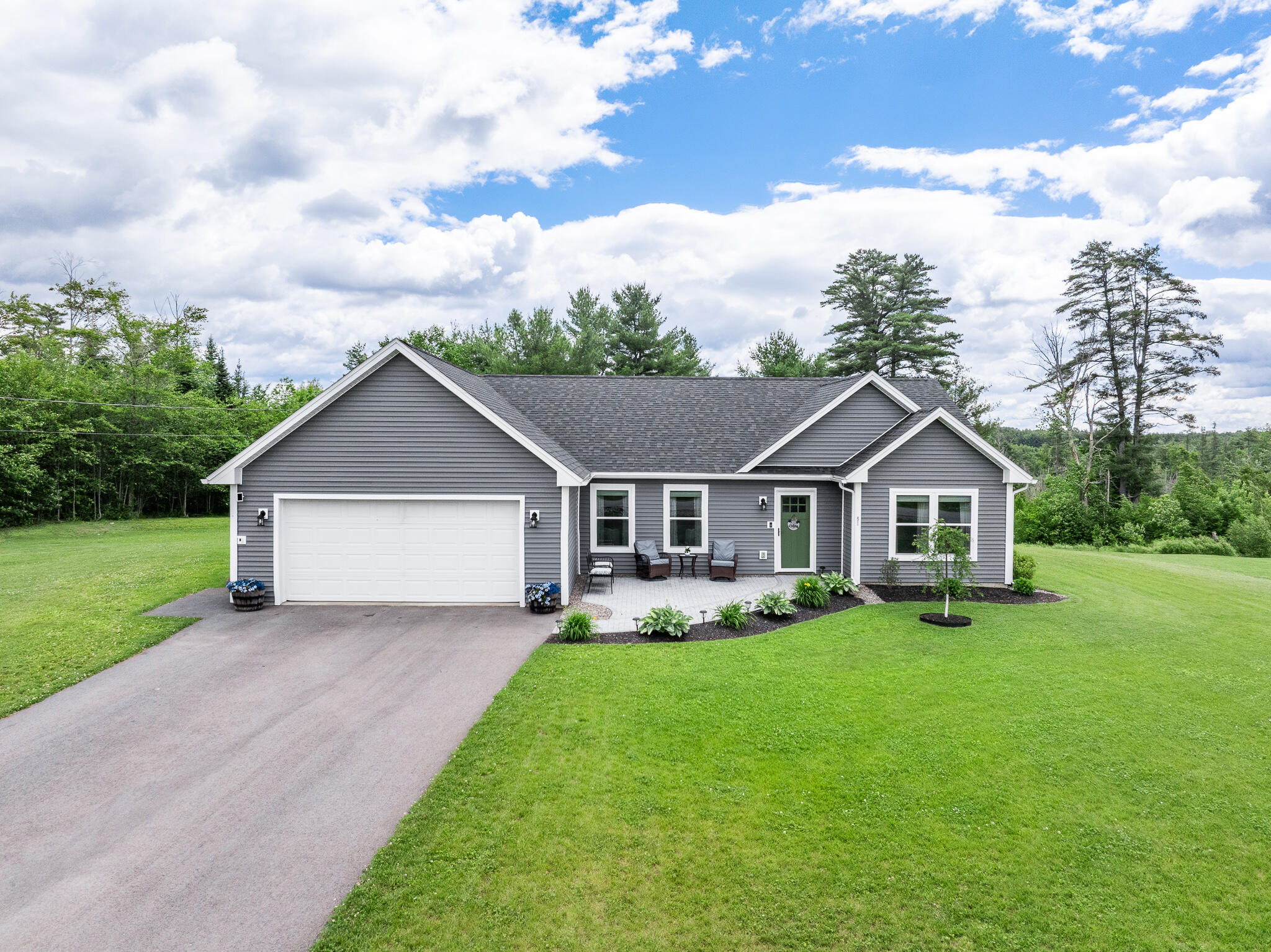 51 Knoll Crest Drive