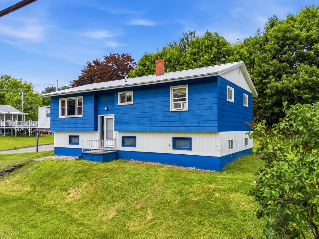 Photo of 4 Mitchell Street, Lewiston, ME 04240 (MLS # 1668695)