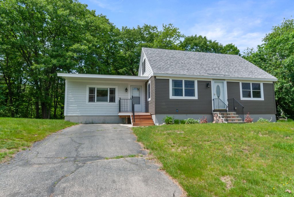 Photo of 86 Merrymeeting Road, Brunswick, ME 04011 (MLS # 1667103)