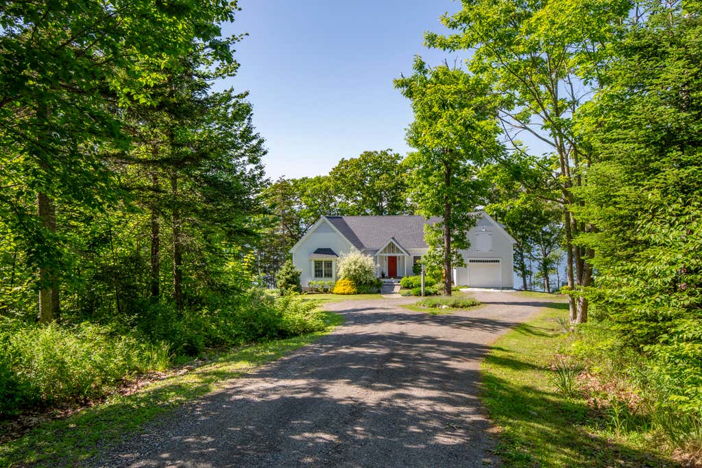 Photo of 20 Windswept Way, Owls Head, ME 04854 (MLS # 1669219)