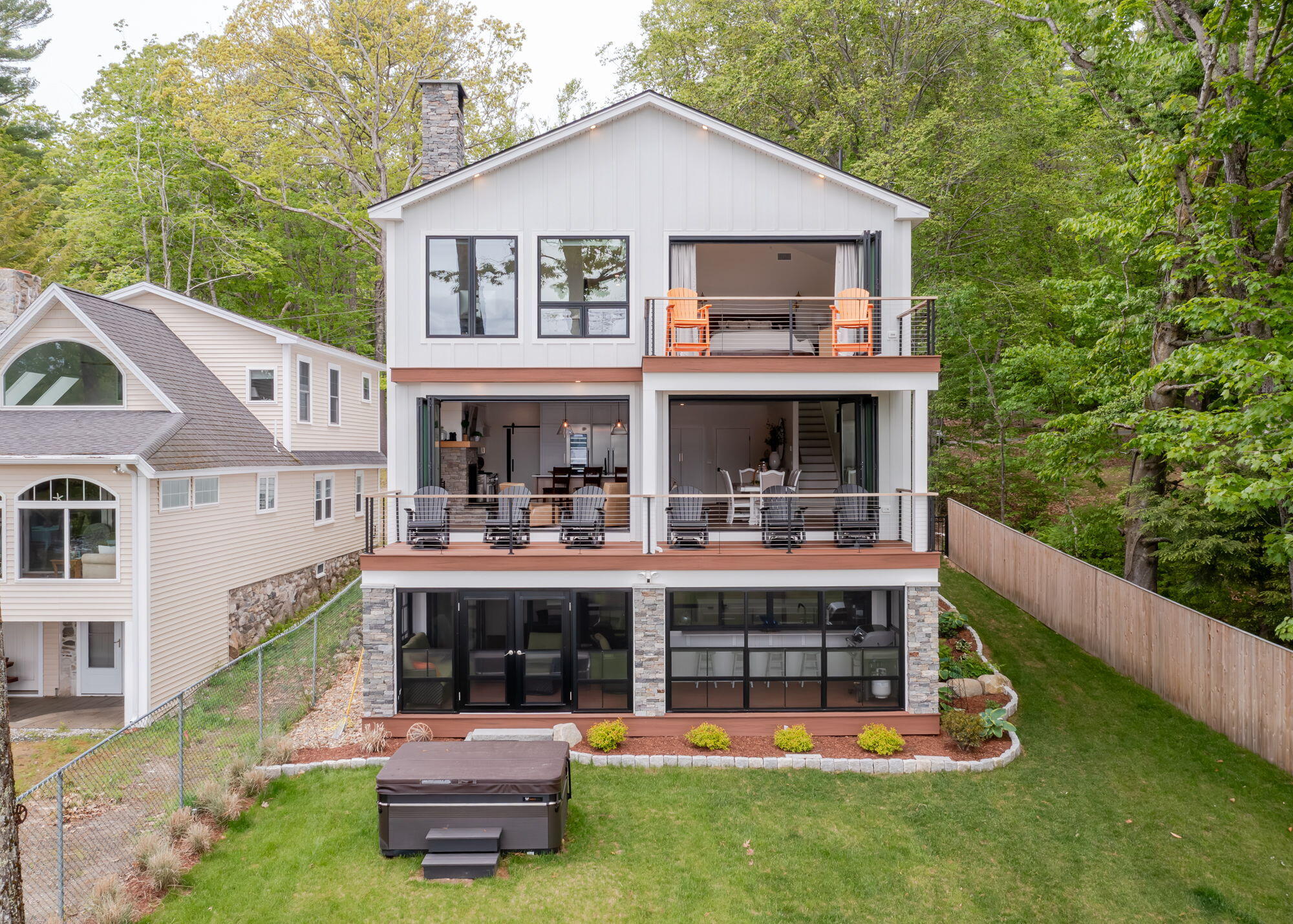 150 & 153 Deep Cove Road