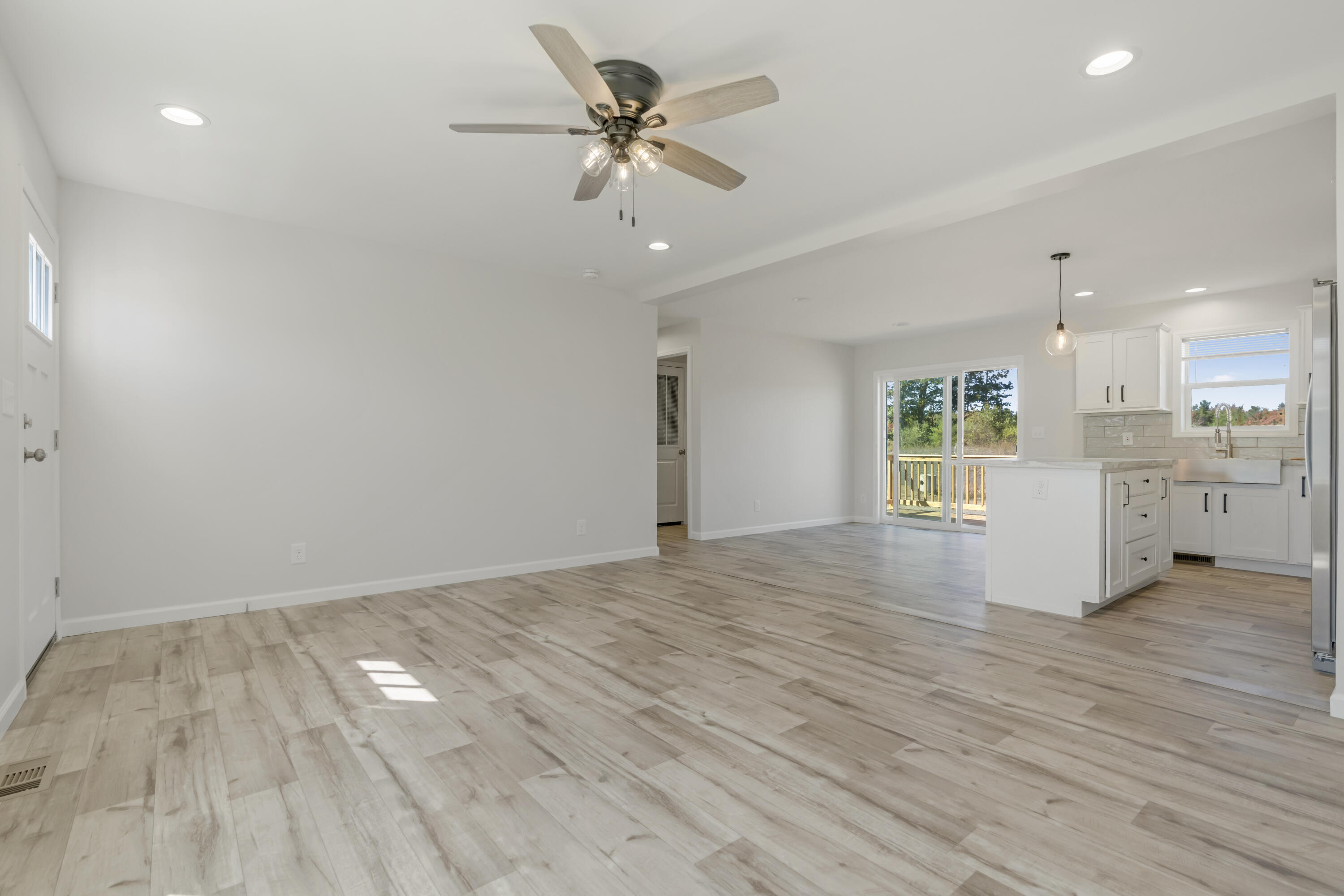 20 Colony Way