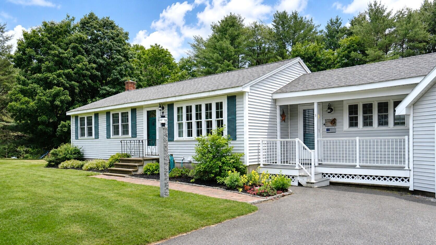 5 Overlook Drive