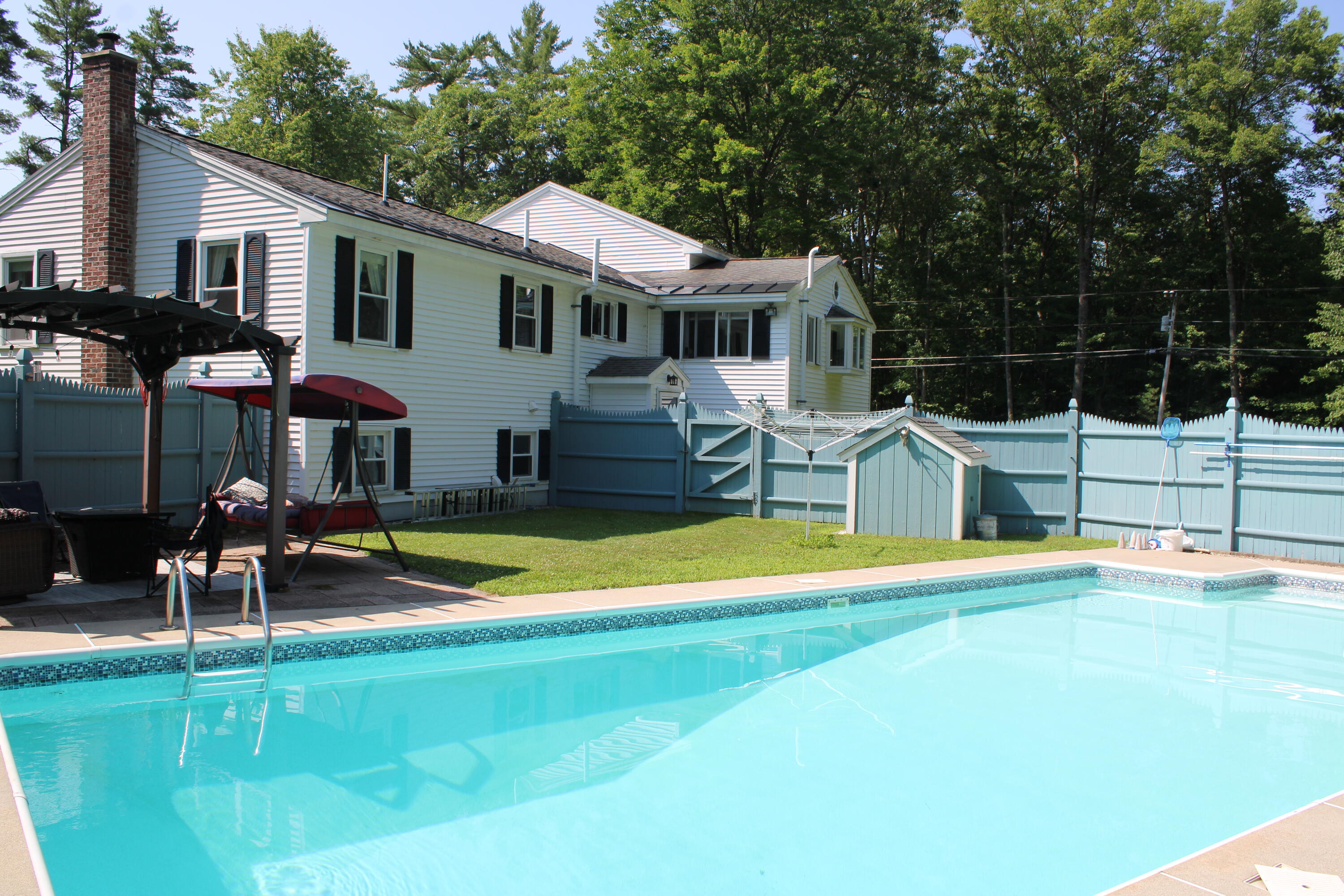 2 Royal Pine Drive